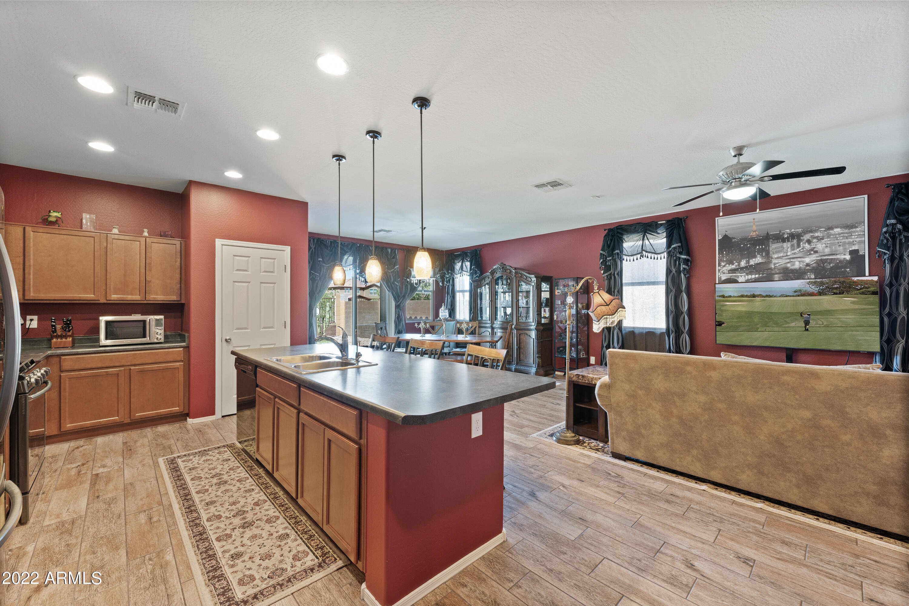 40956 W TAMARA Lane