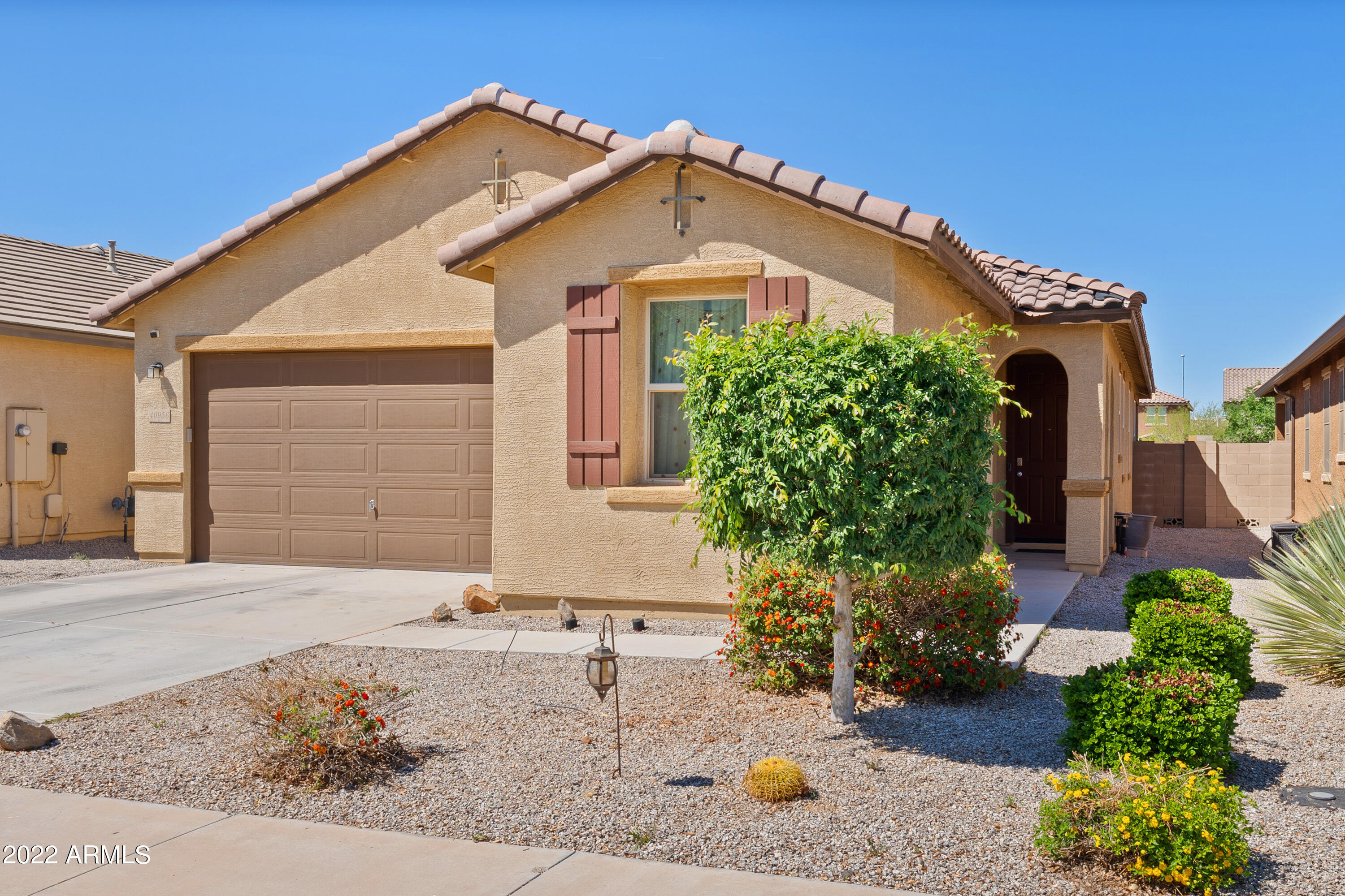 40956 W TAMARA Lane
