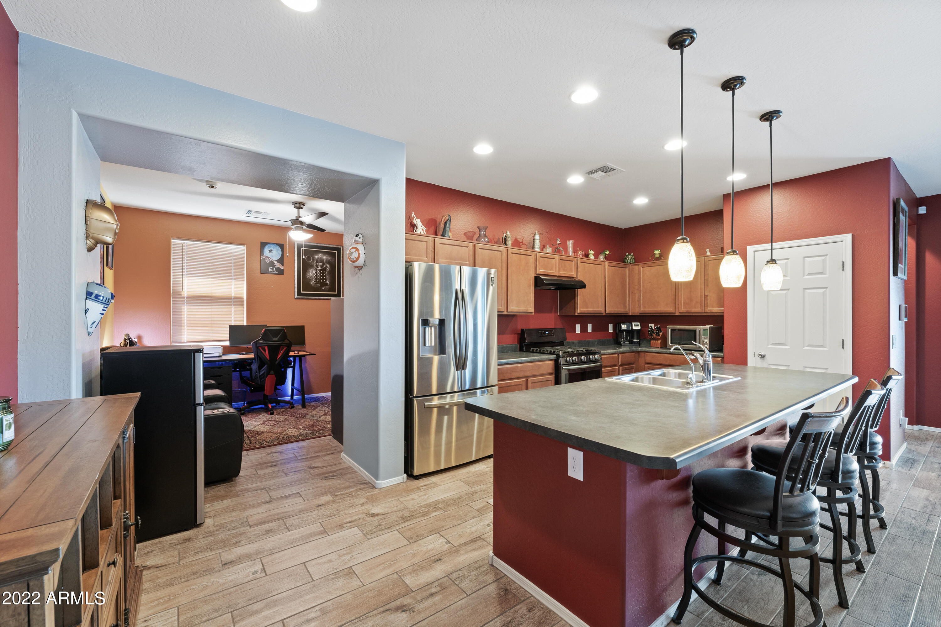 40956 W TAMARA Lane