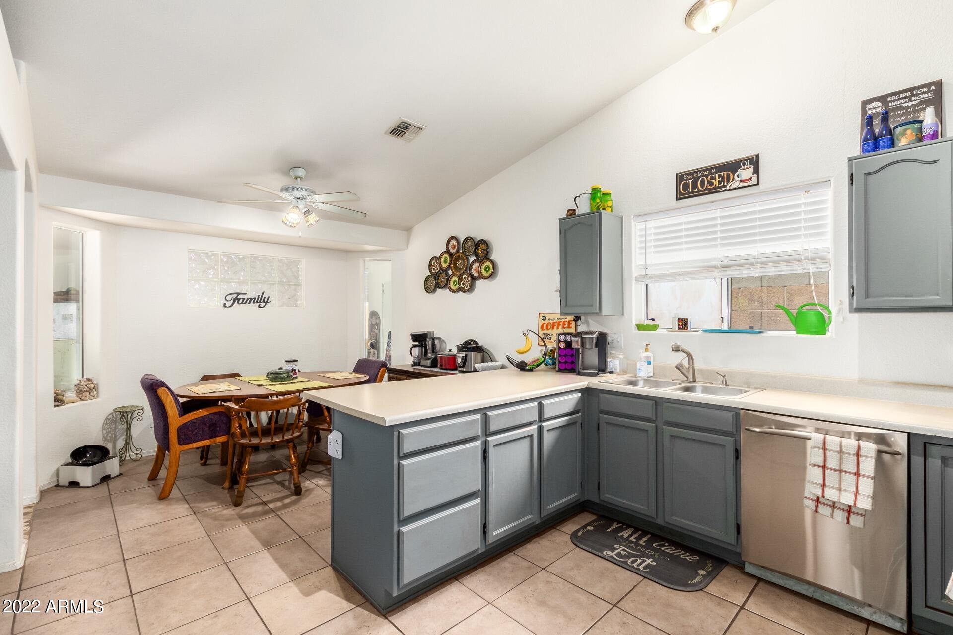 1140 N 94TH Street