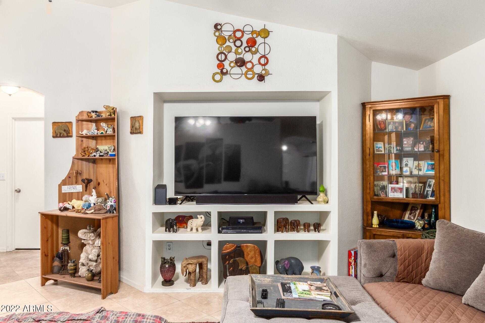 1140 N 94TH Street