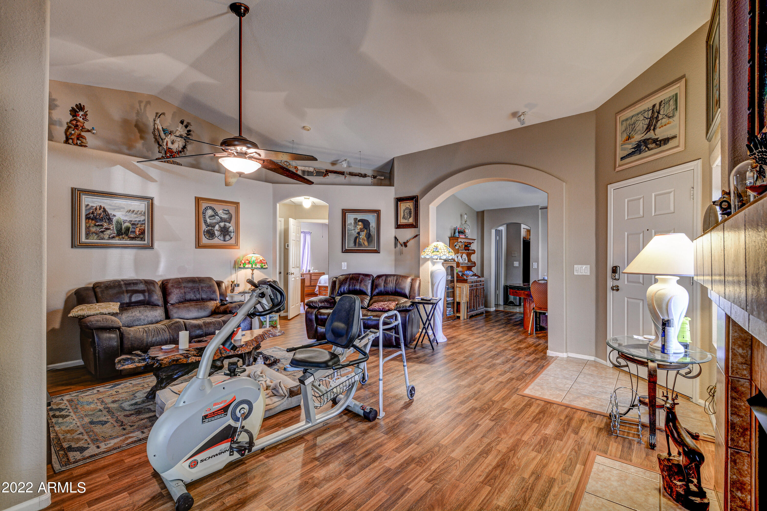 3822 W BLACKHAWK Drive