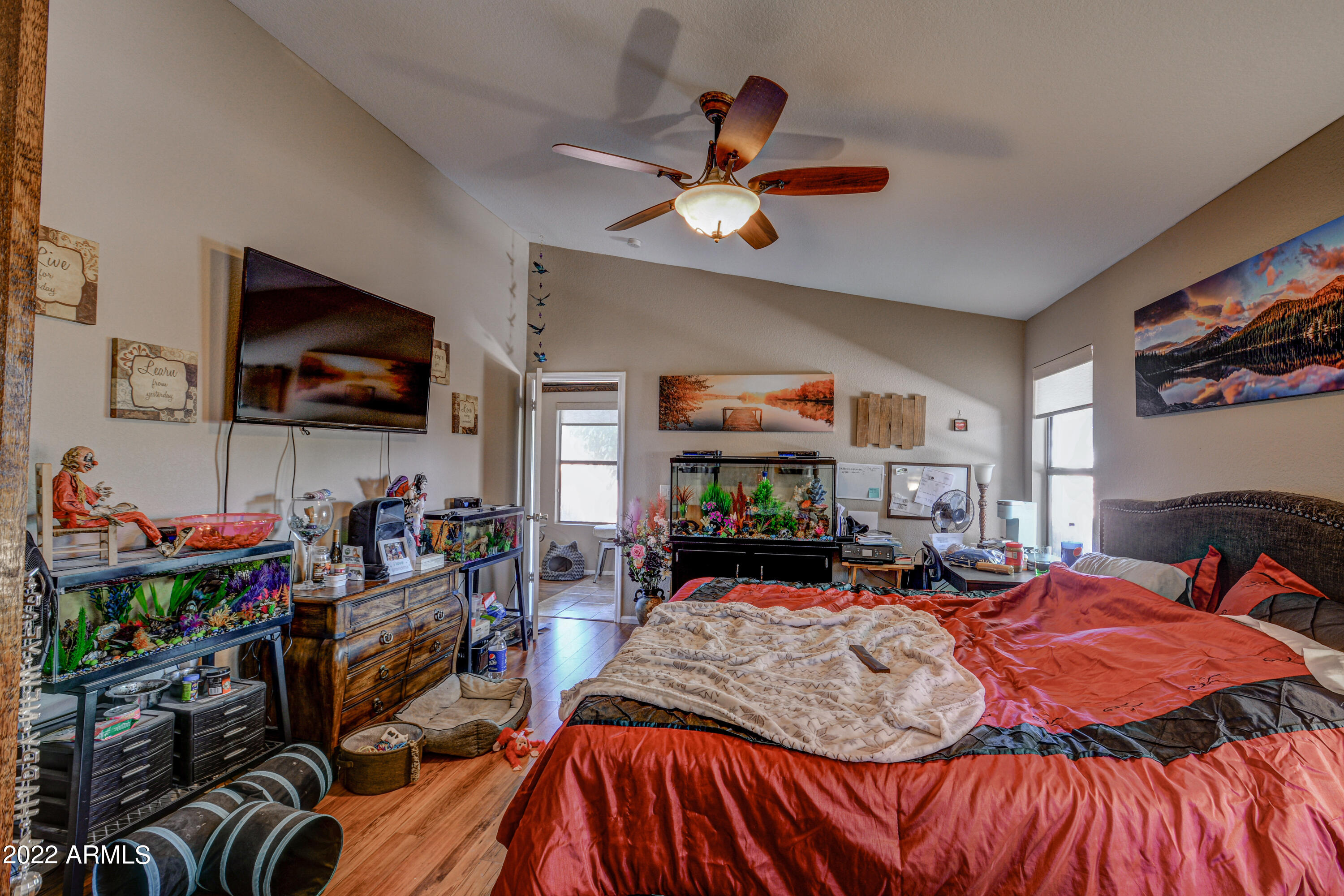 3822 W BLACKHAWK Drive