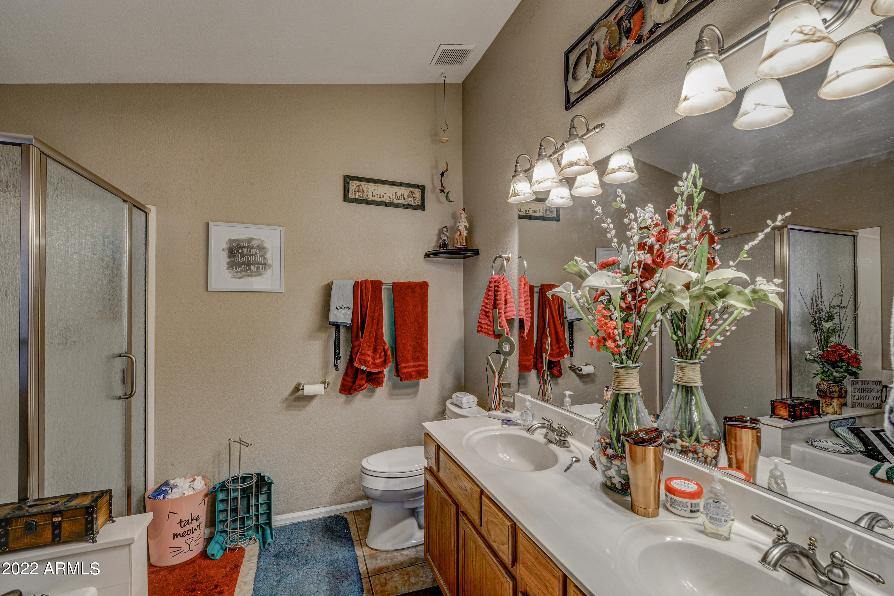 3822 W BLACKHAWK Drive