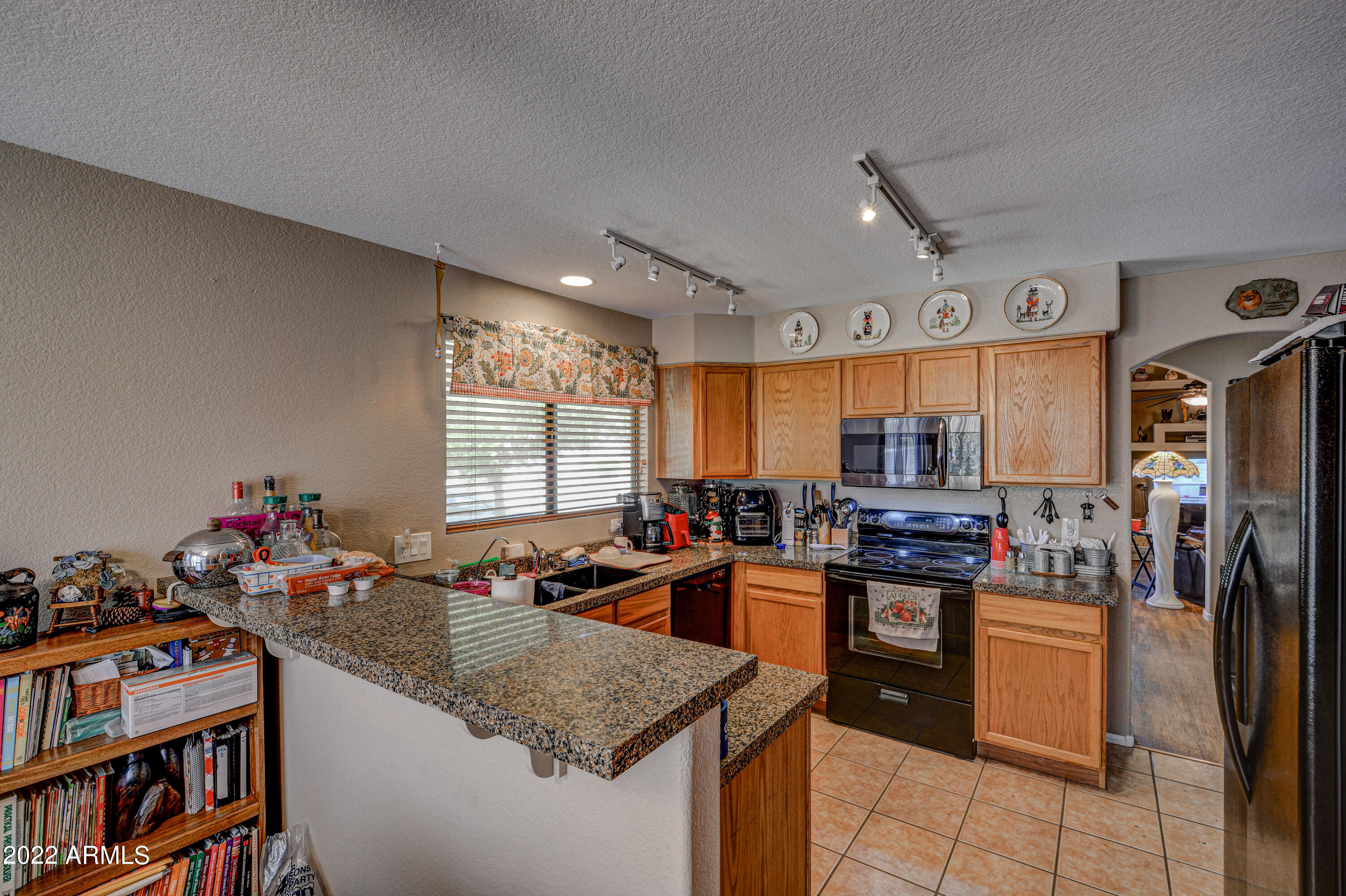 3822 W BLACKHAWK Drive
