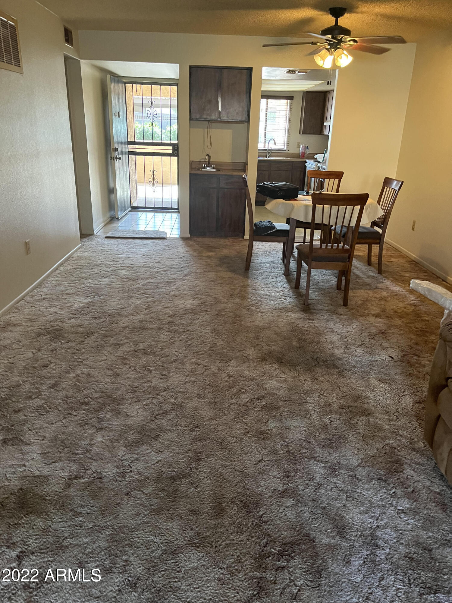 10828 N BILTMORE Drive Unit: 120