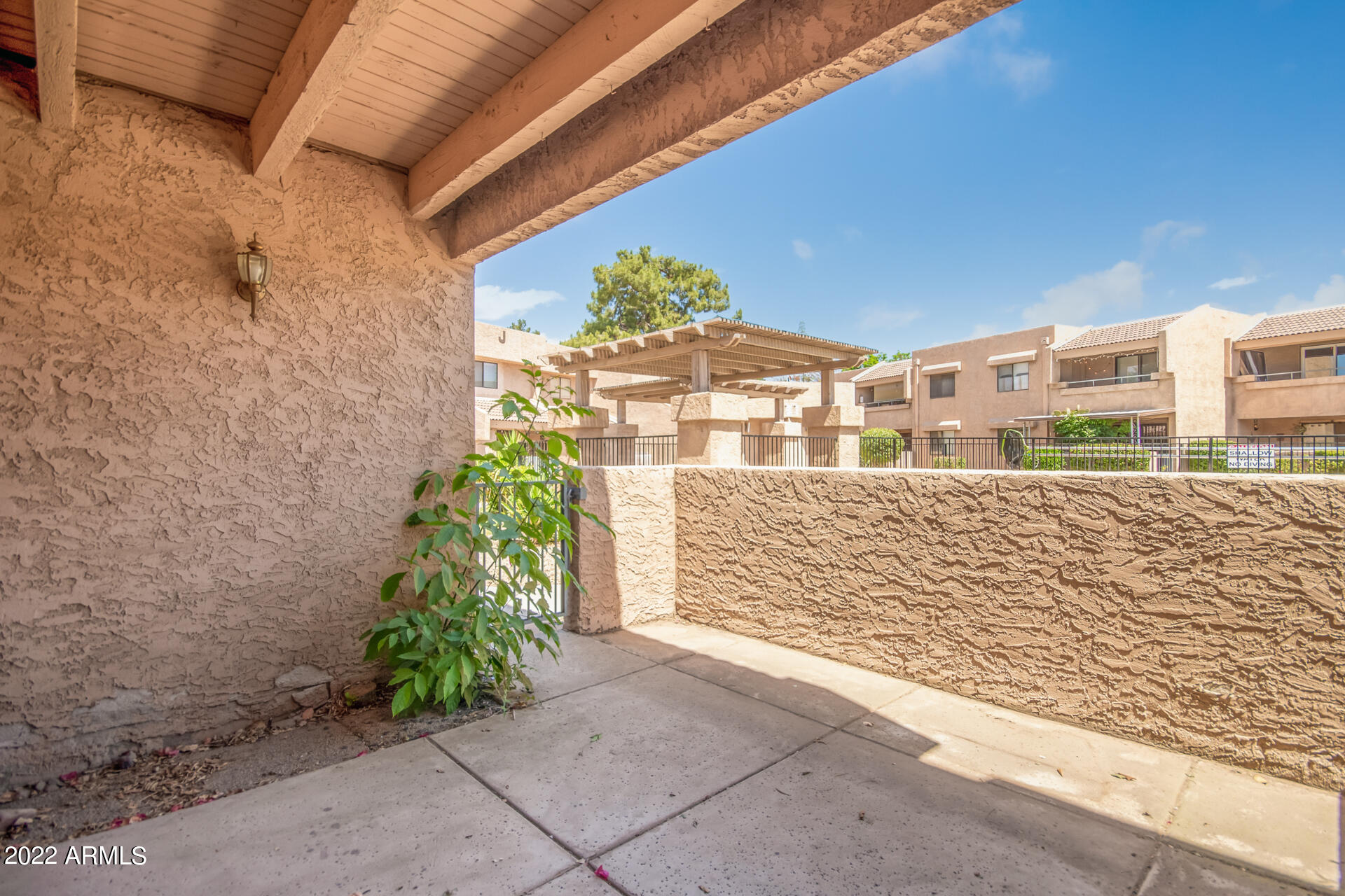 10828 N BILTMORE Drive Unit: 120