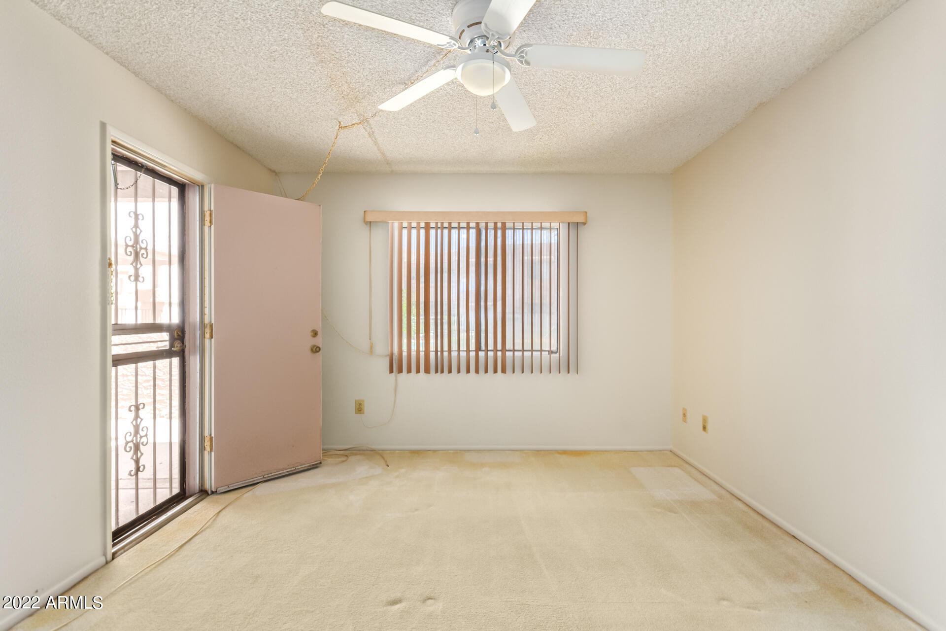 10828 N BILTMORE Drive Unit: 120