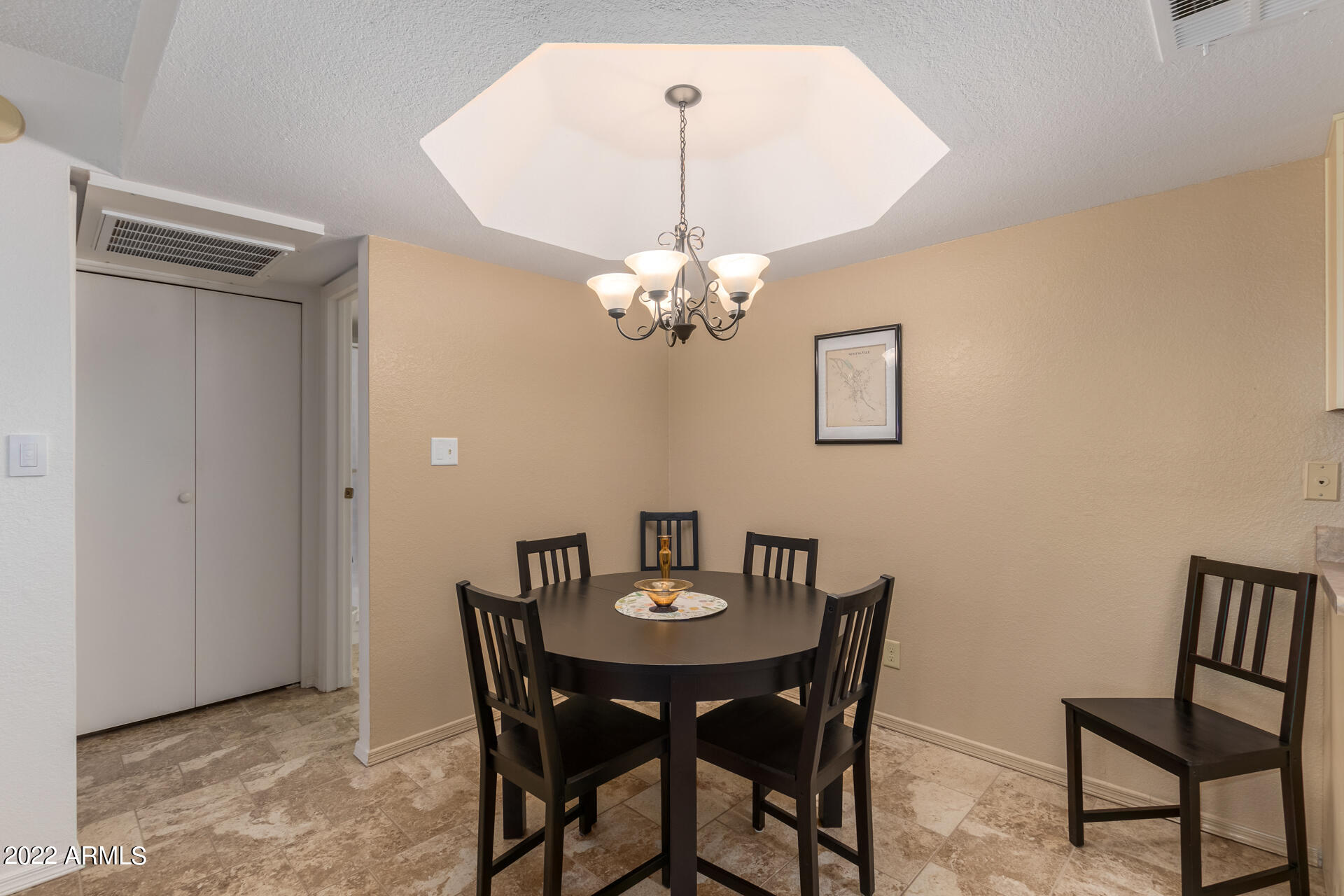 2855 S EXTENSION Road Unit: 139