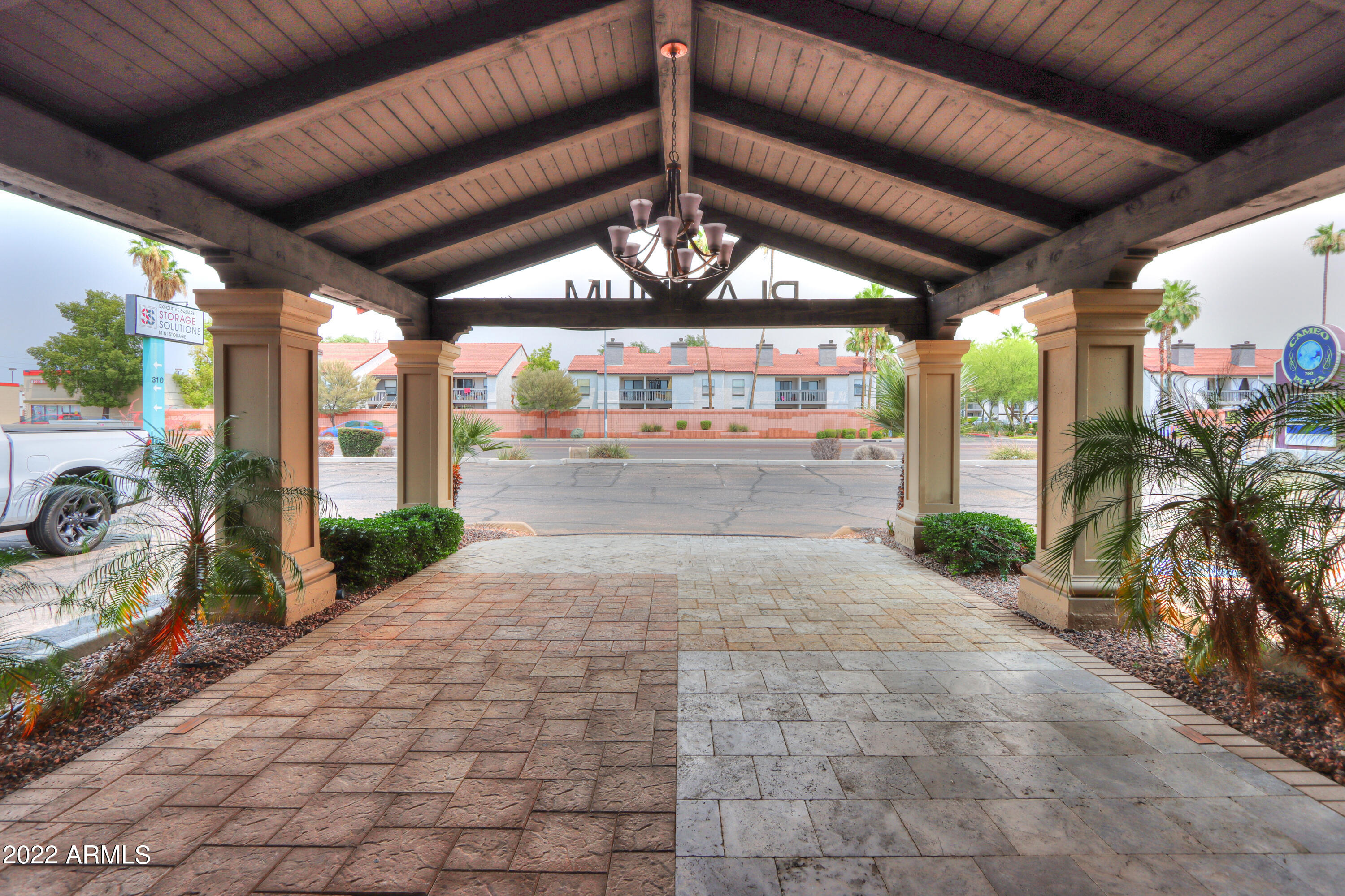 260 N GILBERT Road