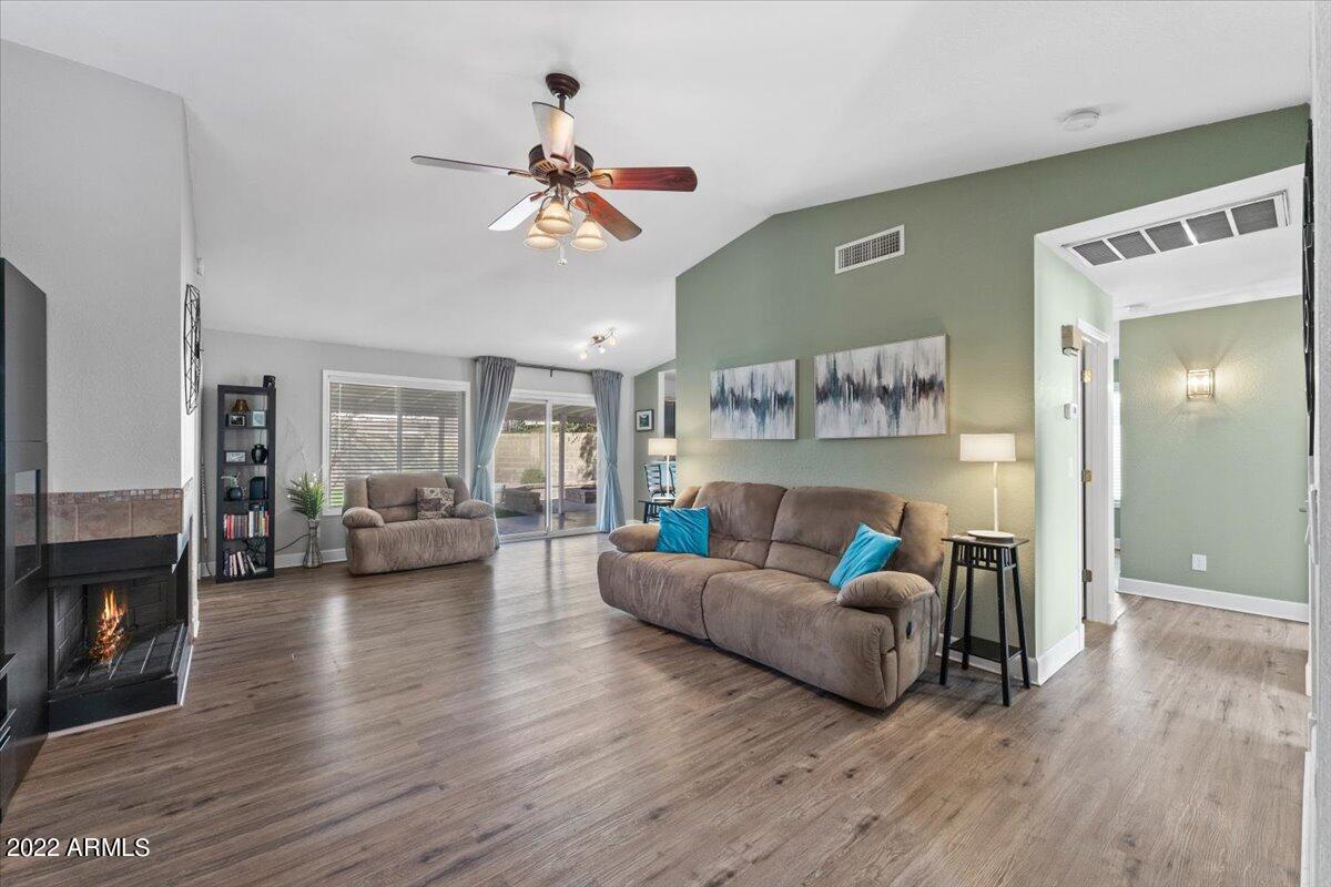 244 N COLONY COVE Drive