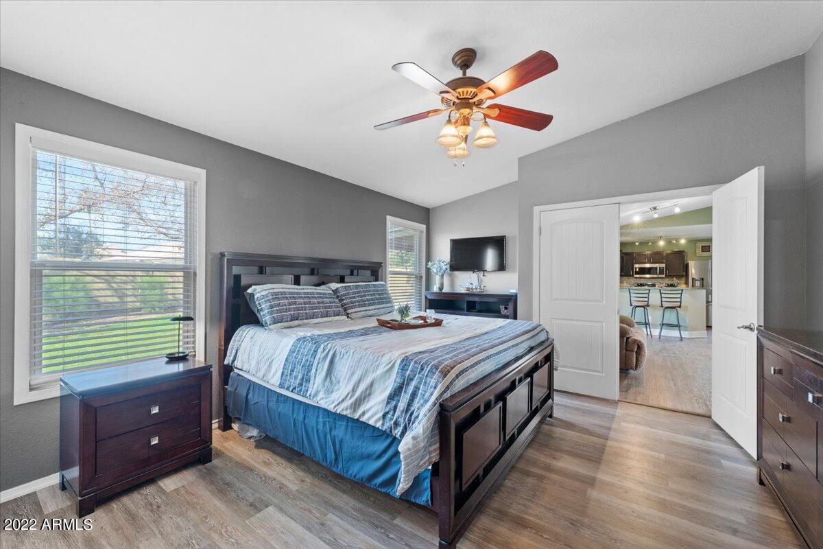 244 N COLONY COVE Drive