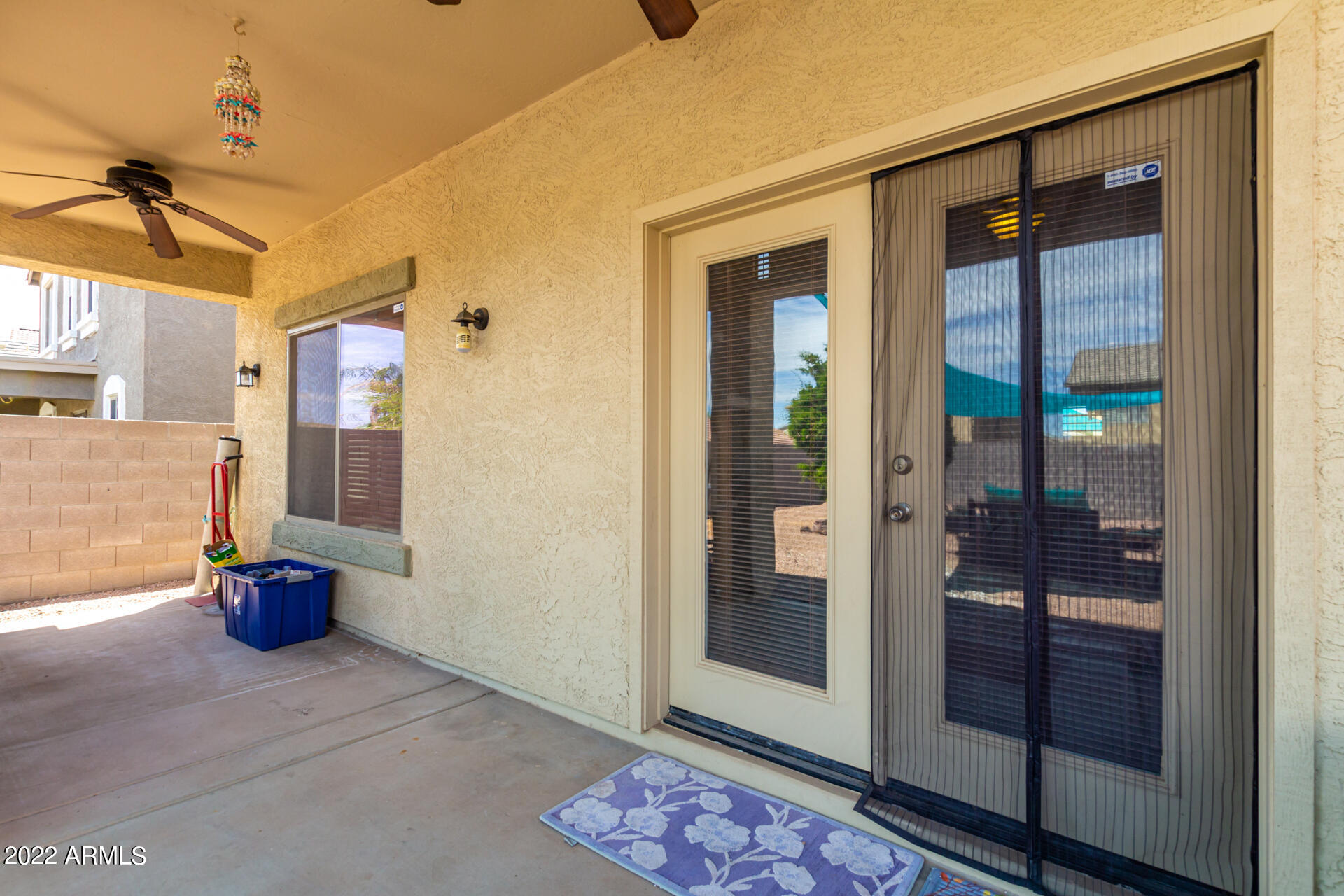 1238 W VINEYARD PLAINS Drive