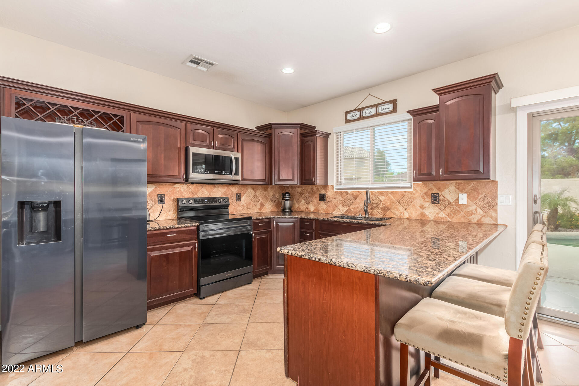 3215 S 97TH Avenue
