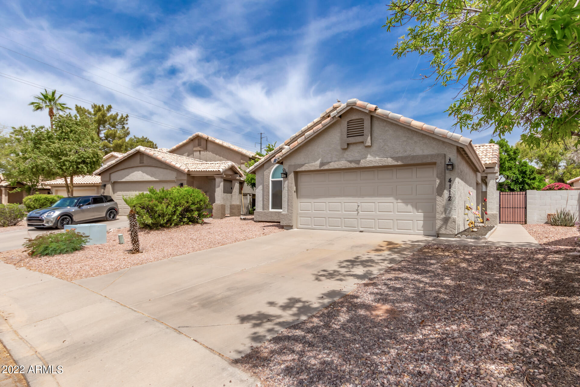 4112 E TANGLEWOOD Drive
