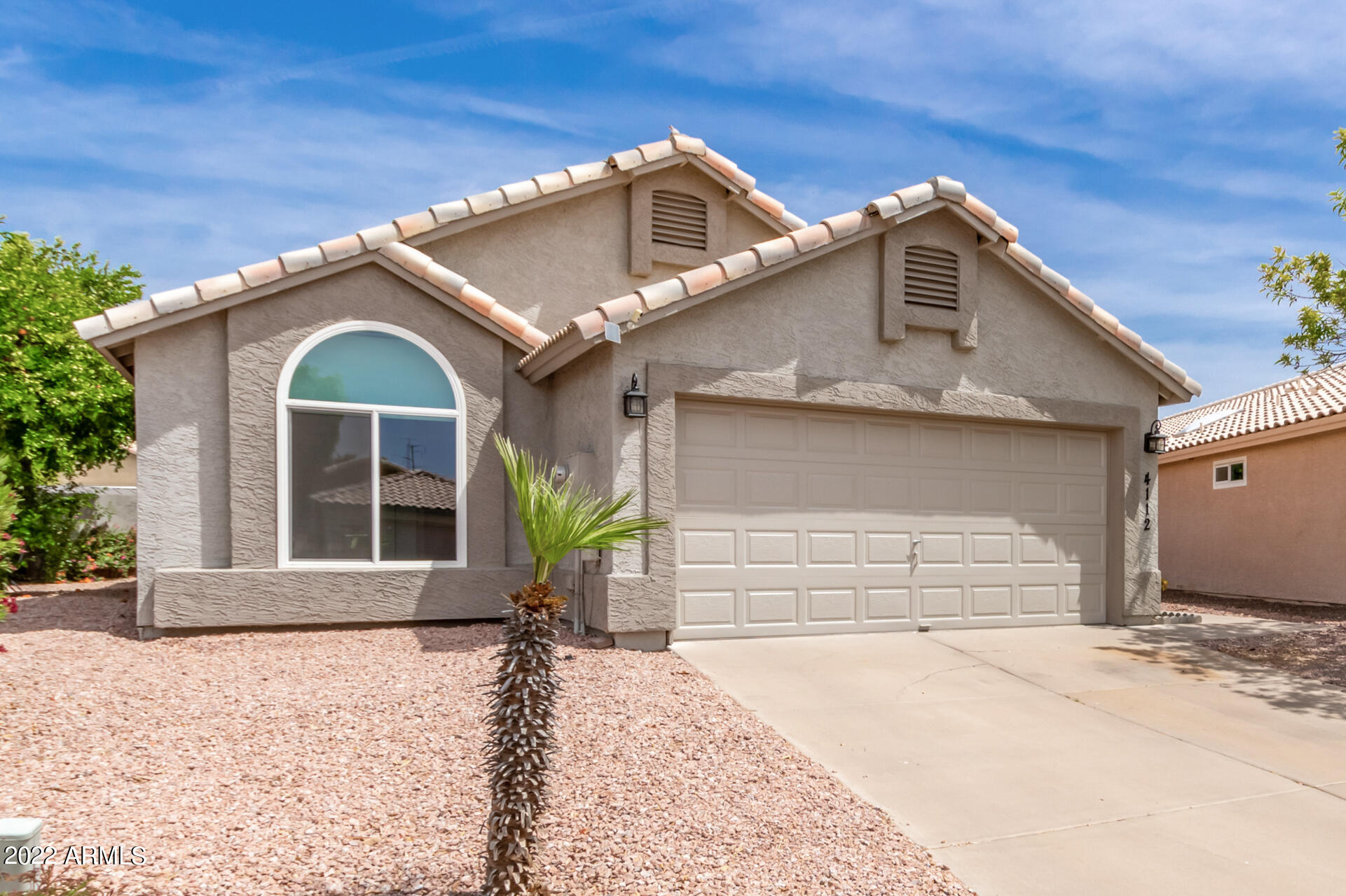 4112 E TANGLEWOOD Drive