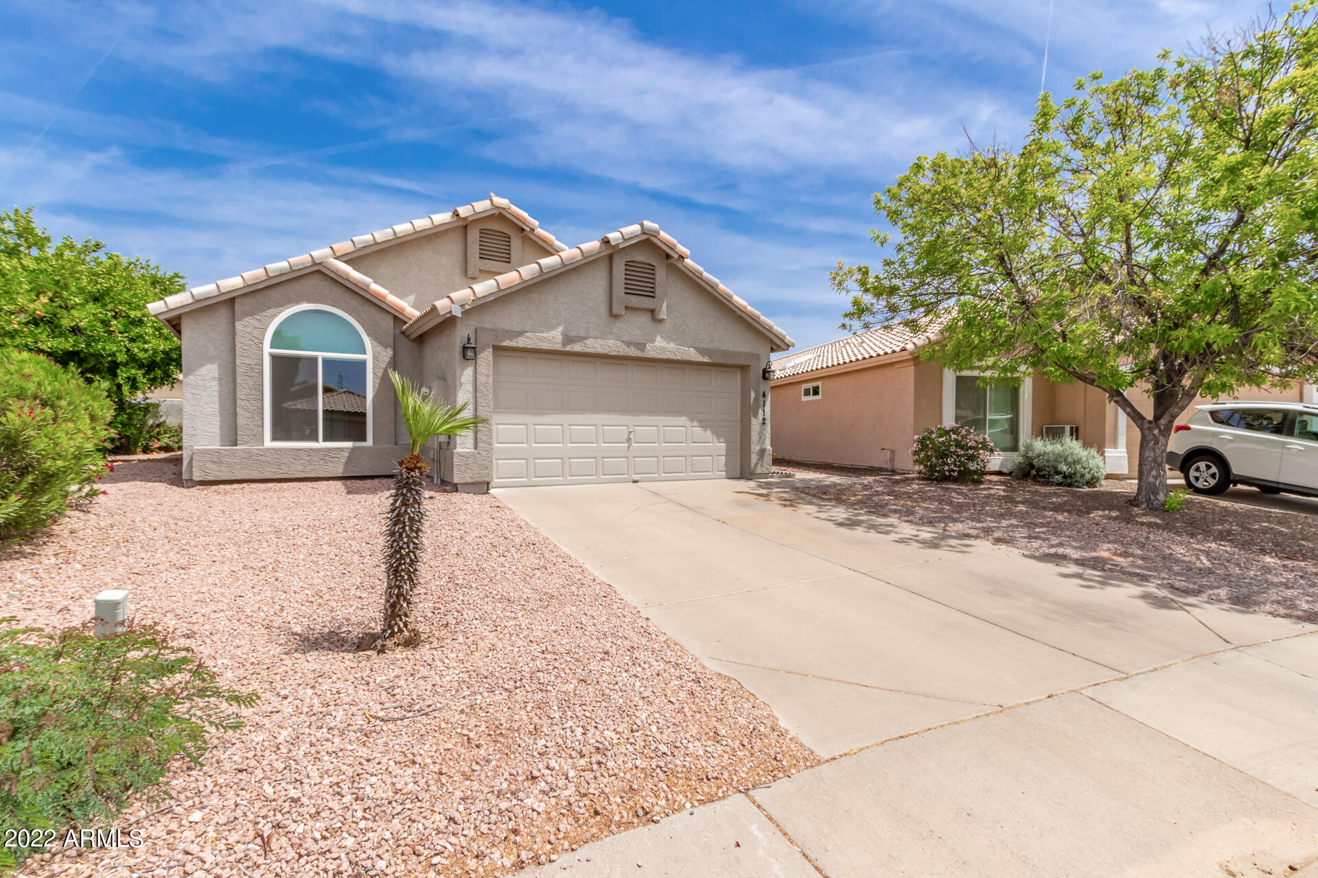 4112 E TANGLEWOOD Drive