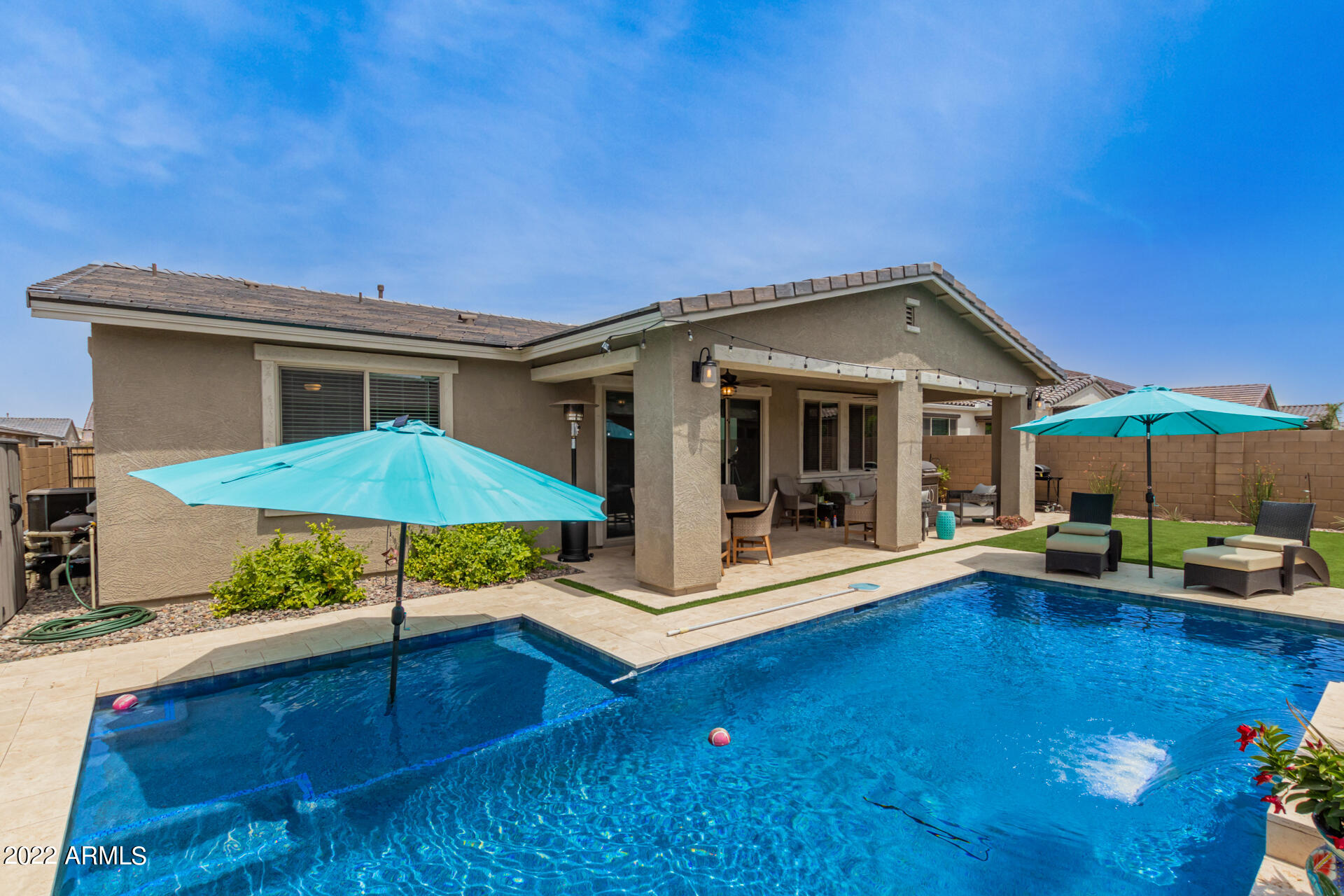 23103 E CALLE DE FLORES --