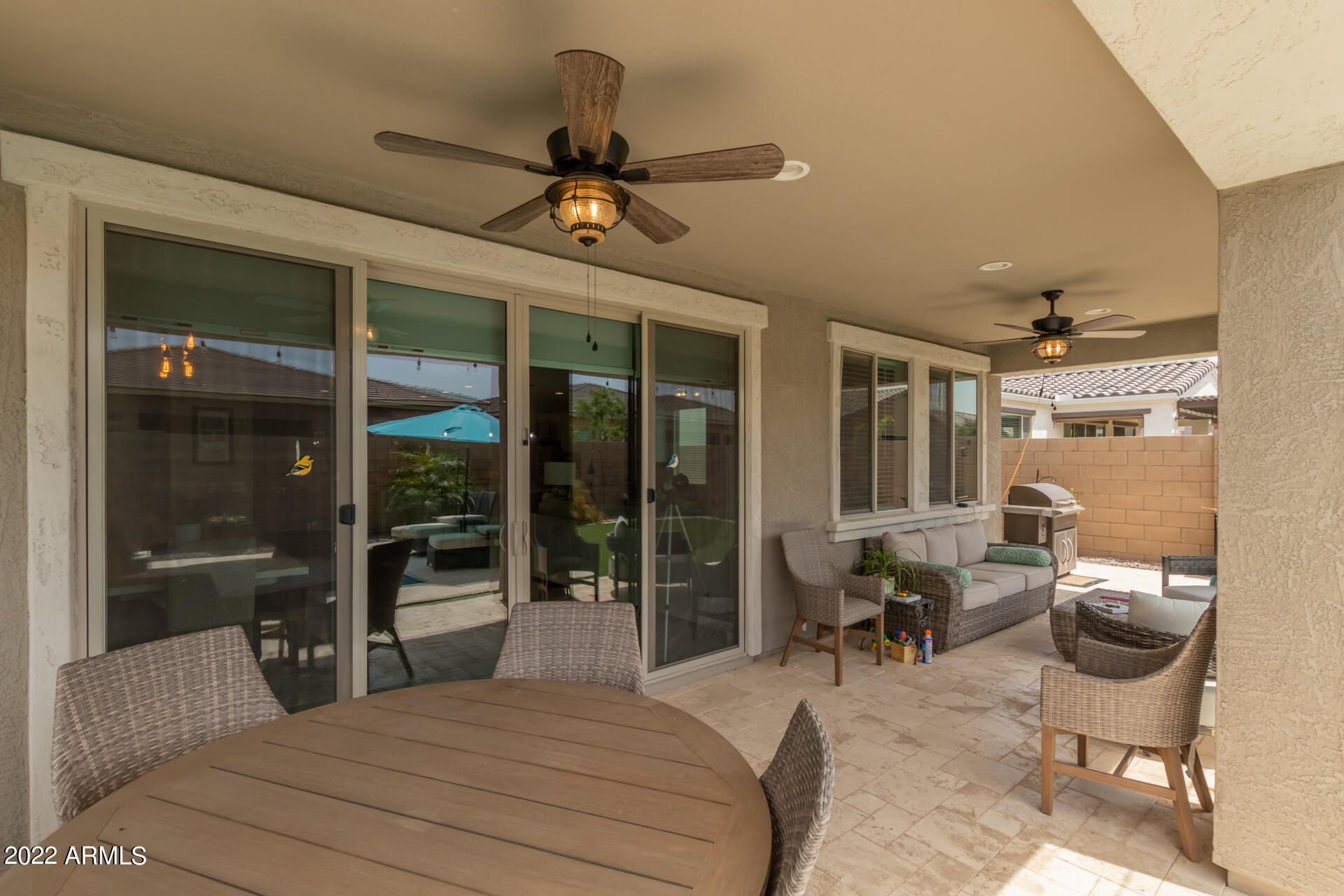 23103 E CALLE DE FLORES --