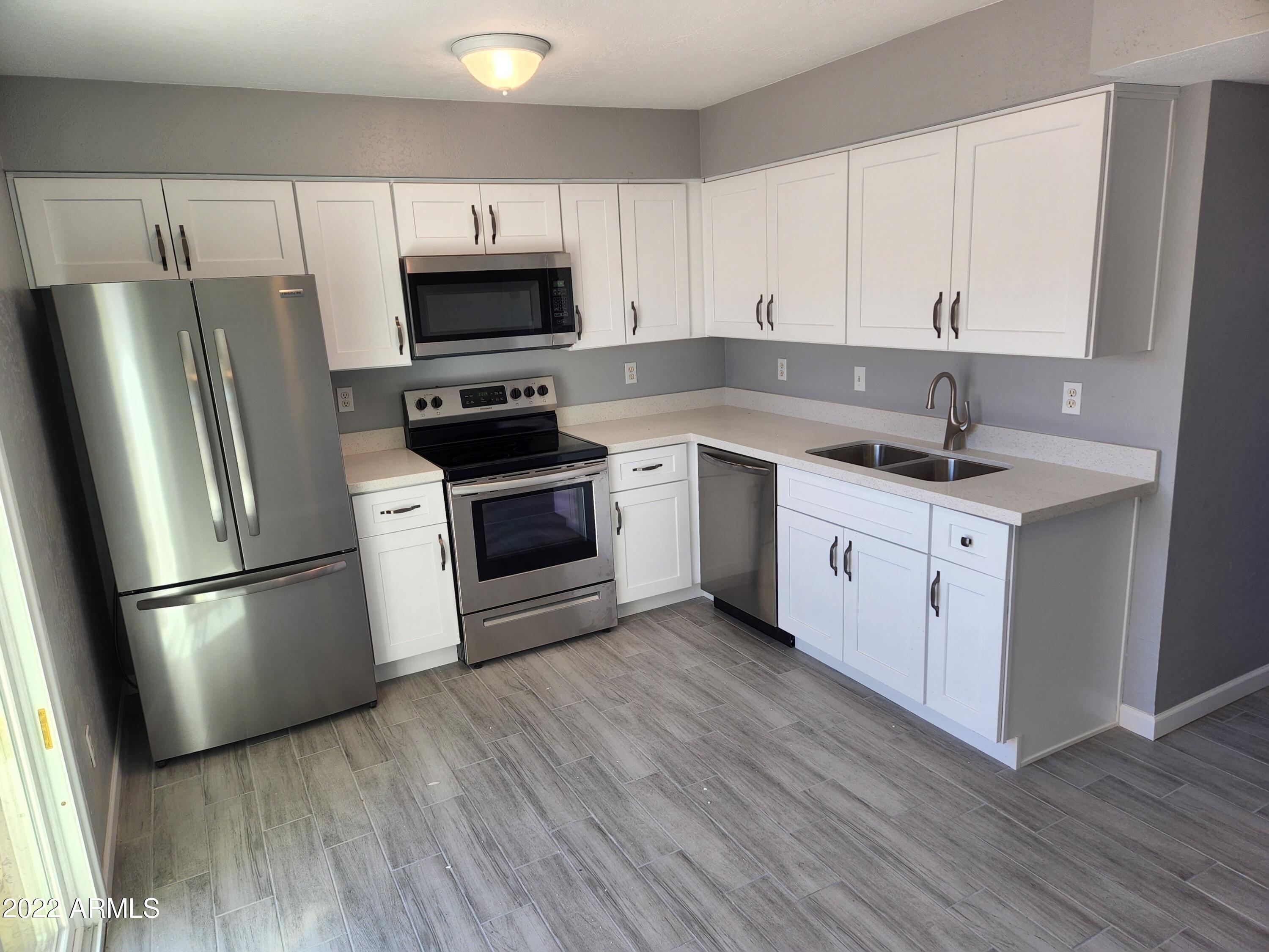 1750 E MATEO Circle Unit: 110