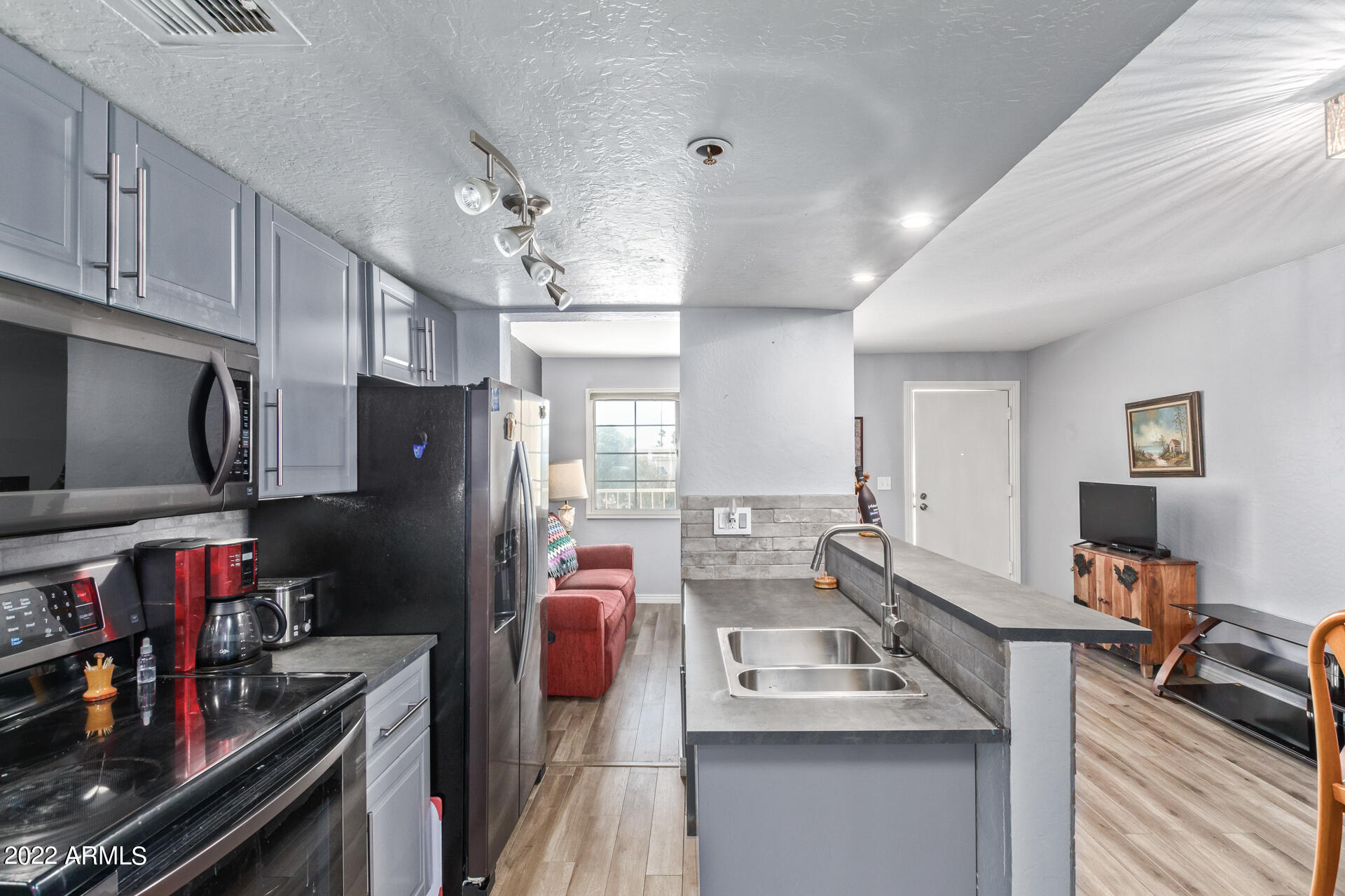 12123 W BELL Road Unit: 354