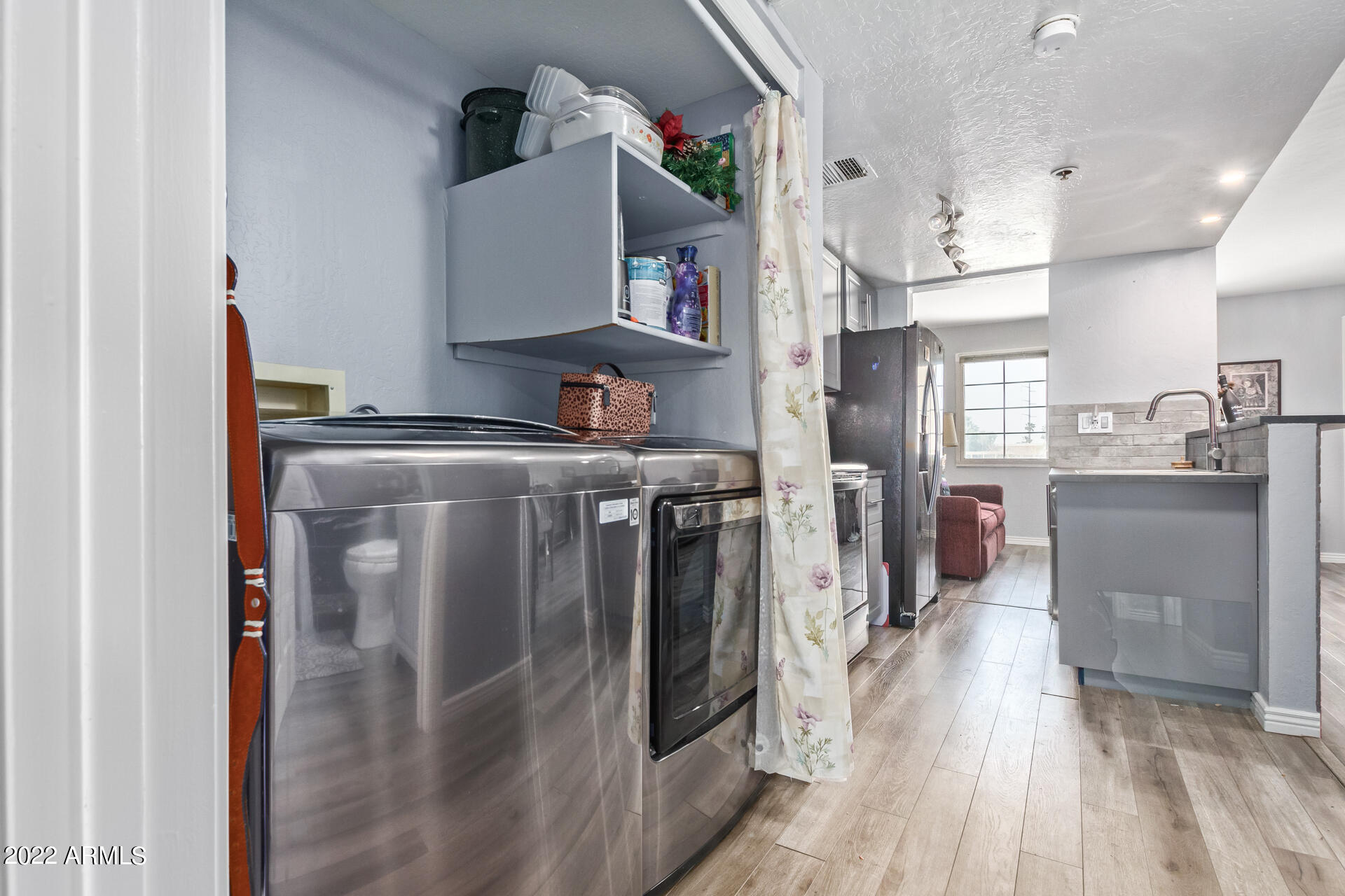 12123 W BELL Road Unit: 354