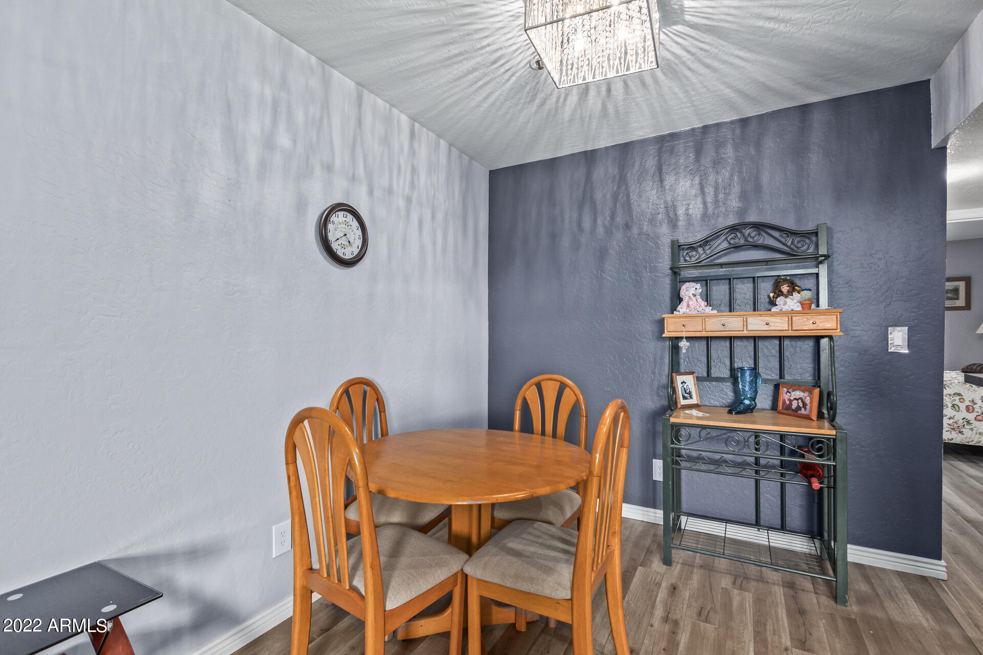 12123 W BELL Road Unit: 354