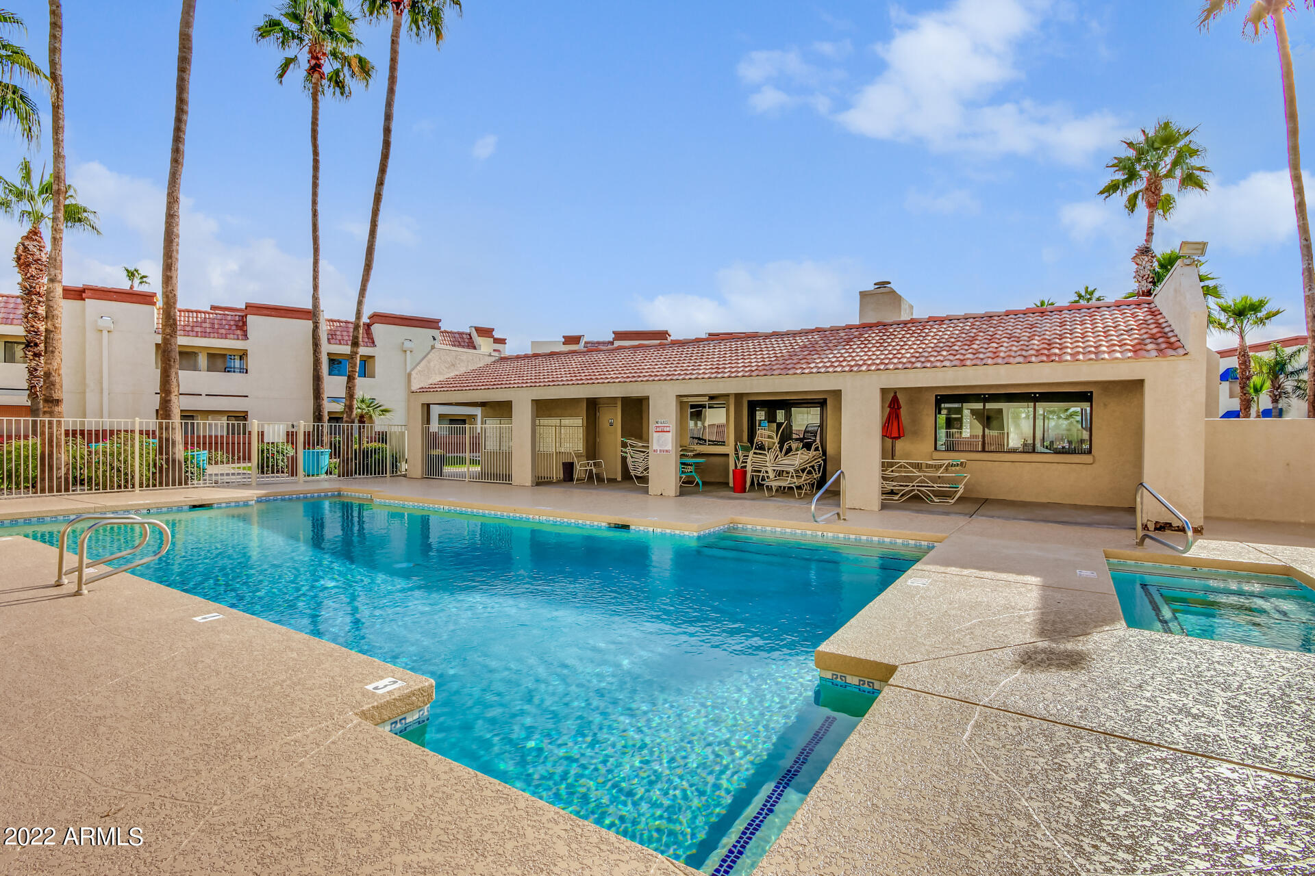 12123 W BELL Road Unit: 354