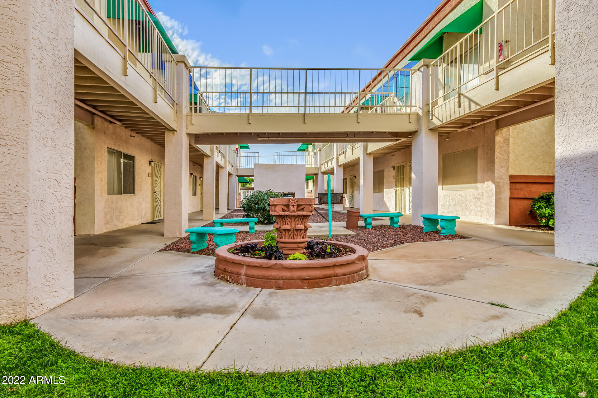 12123 W BELL Road Unit: 354