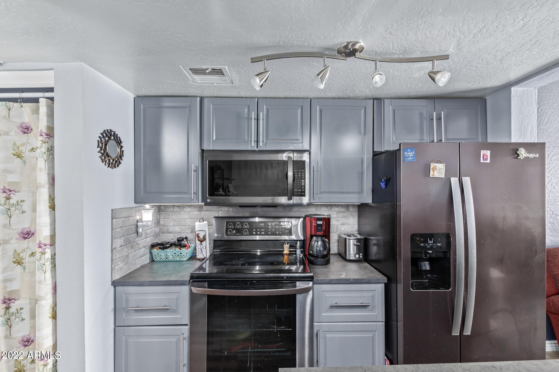 12123 W BELL Road Unit: 354