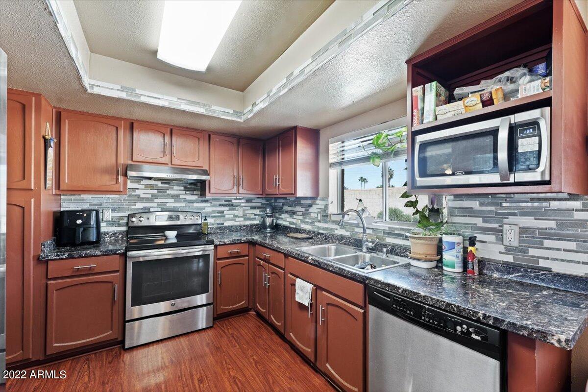 2249 S CANTON --