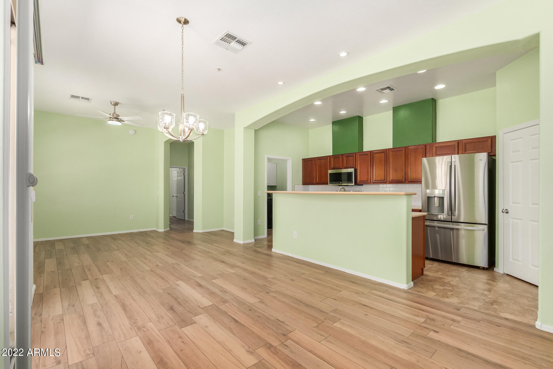 42424 N GAVILAN PEAK Parkway Unit: 6206