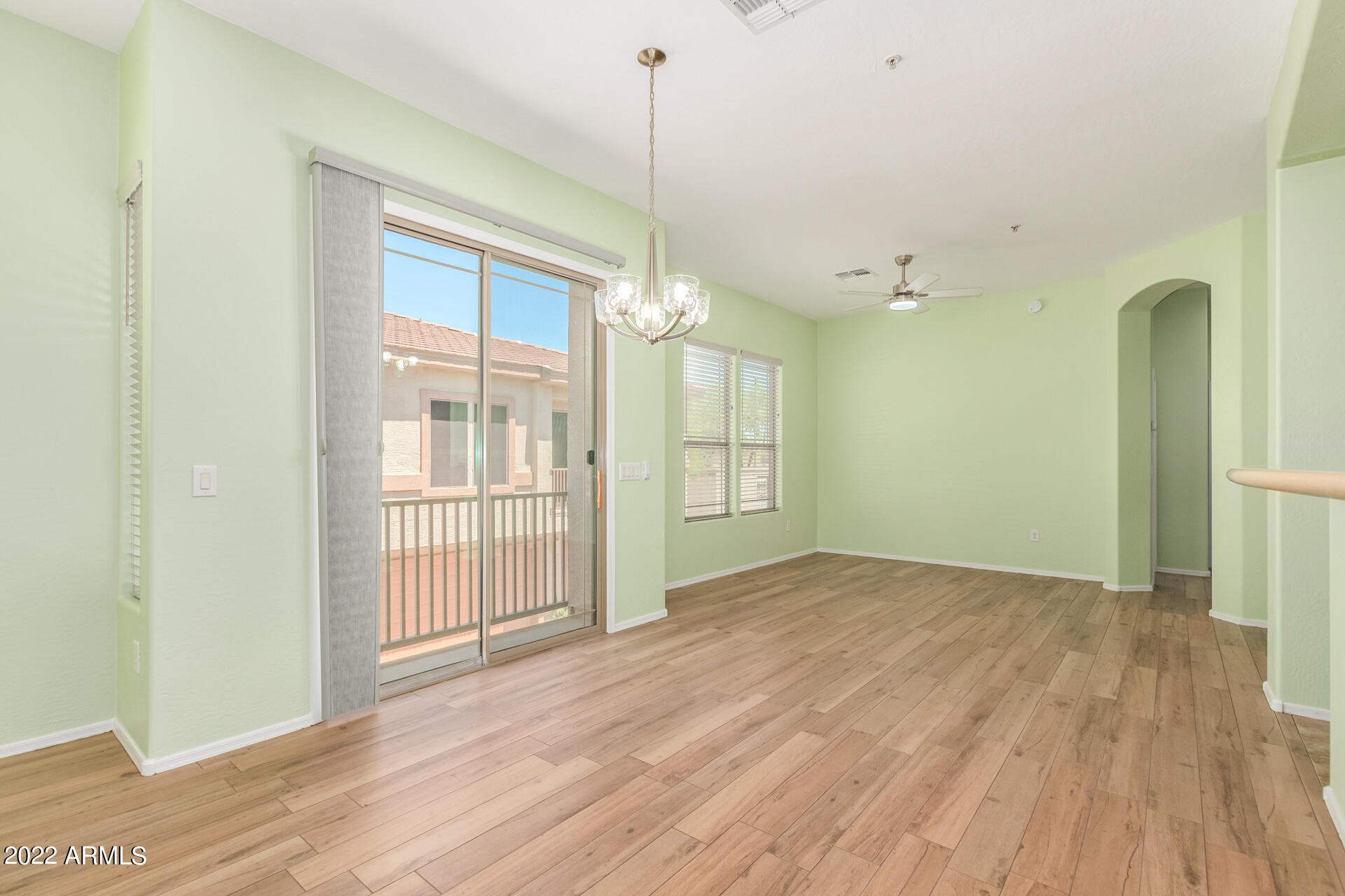 42424 N GAVILAN PEAK Parkway Unit: 6206