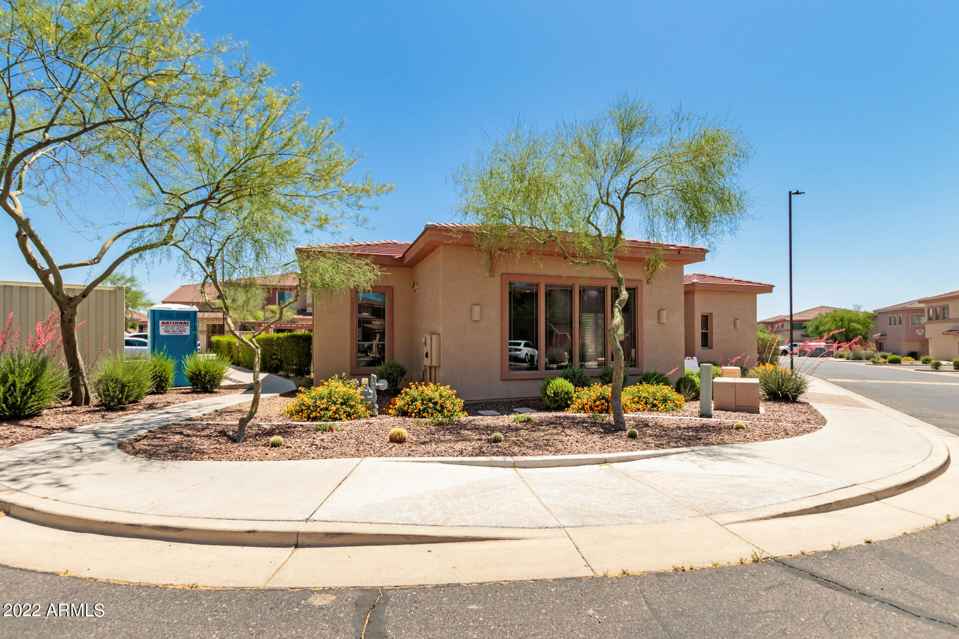 42424 N GAVILAN PEAK Parkway Unit: 6206
