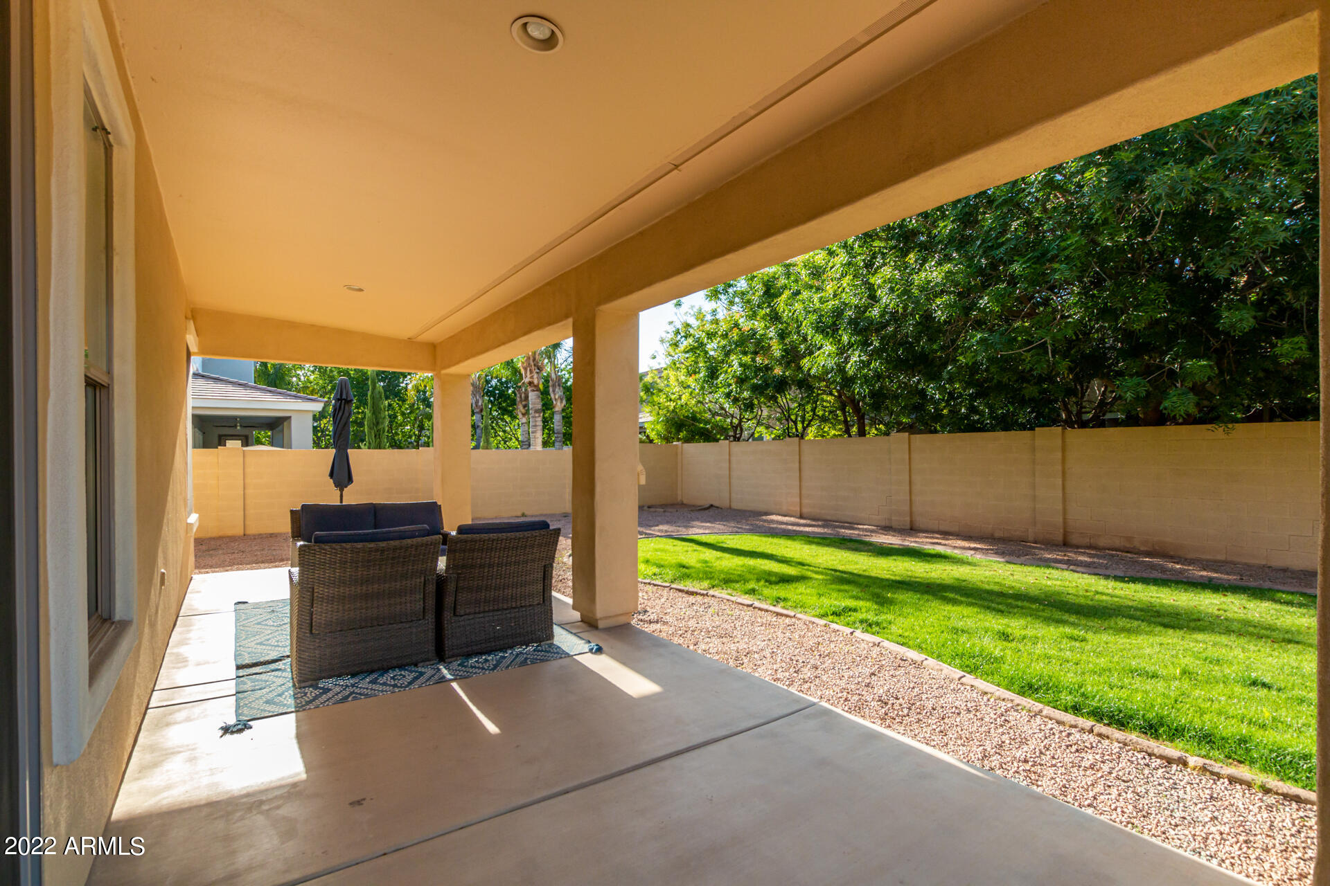 2898 E COMSTOCK Drive