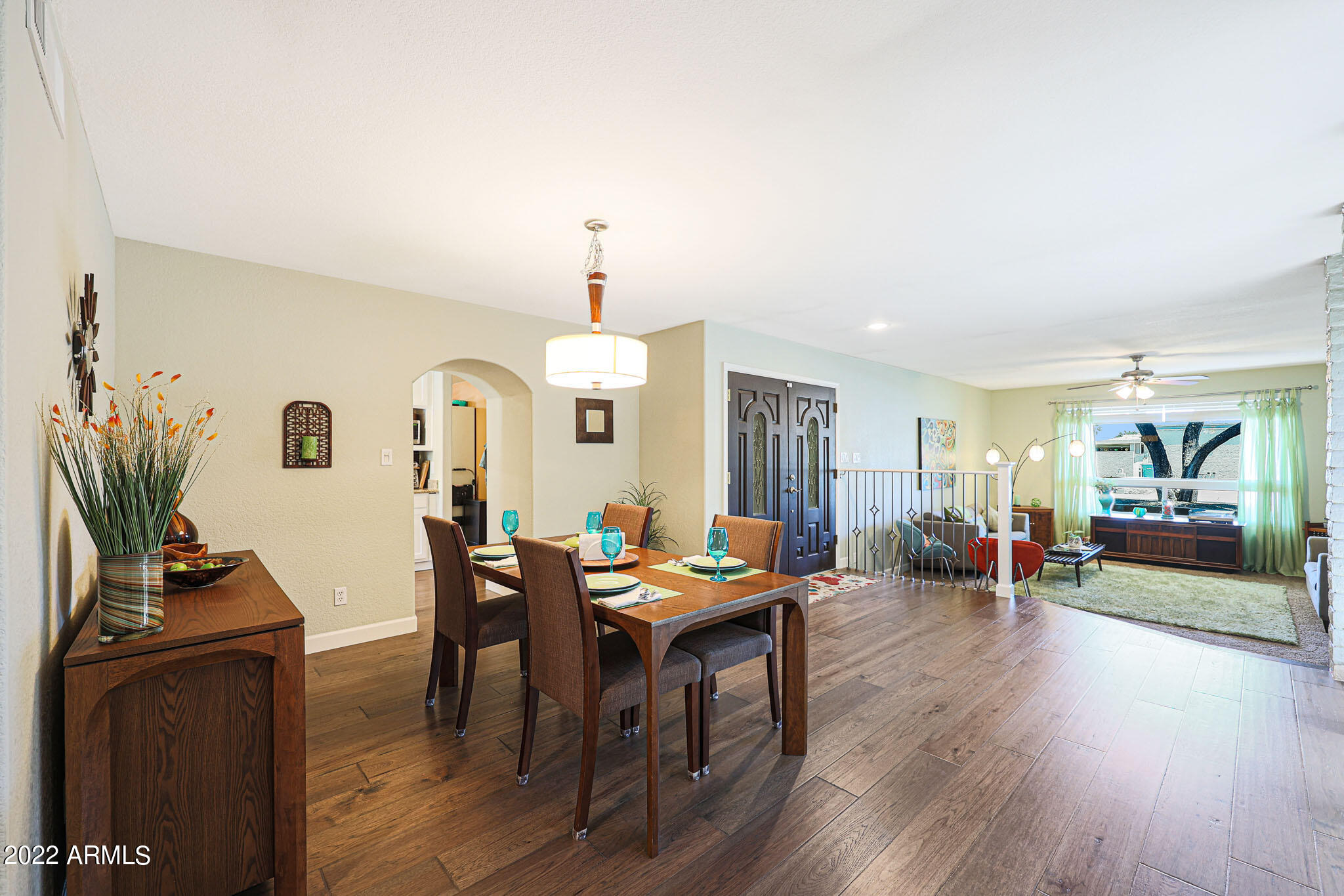 10602 N 25TH Place