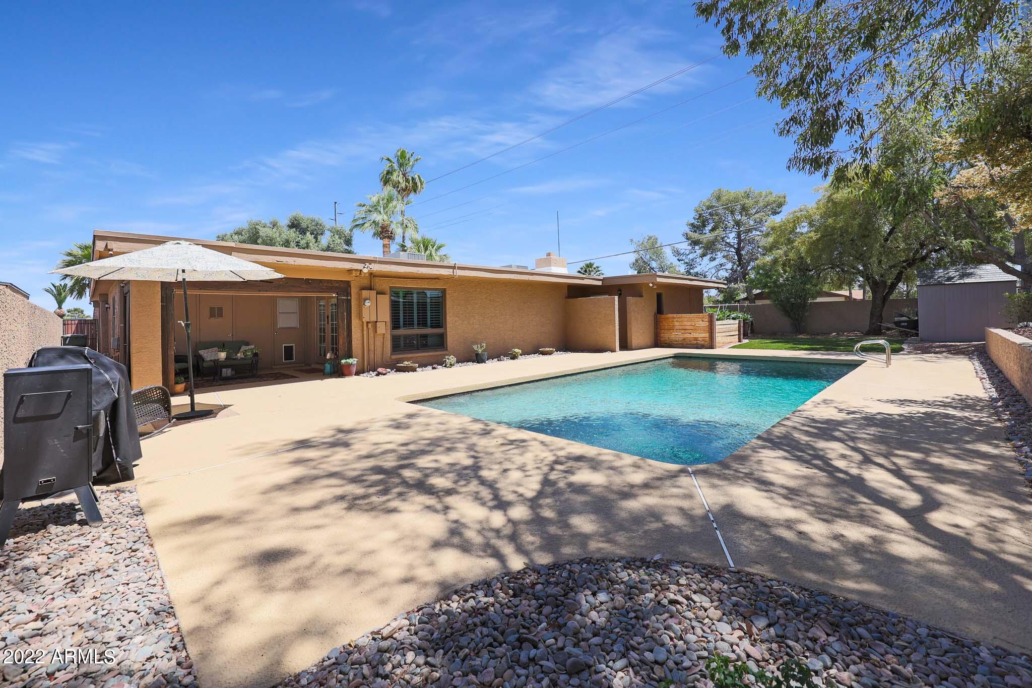 10602 N 25TH Place