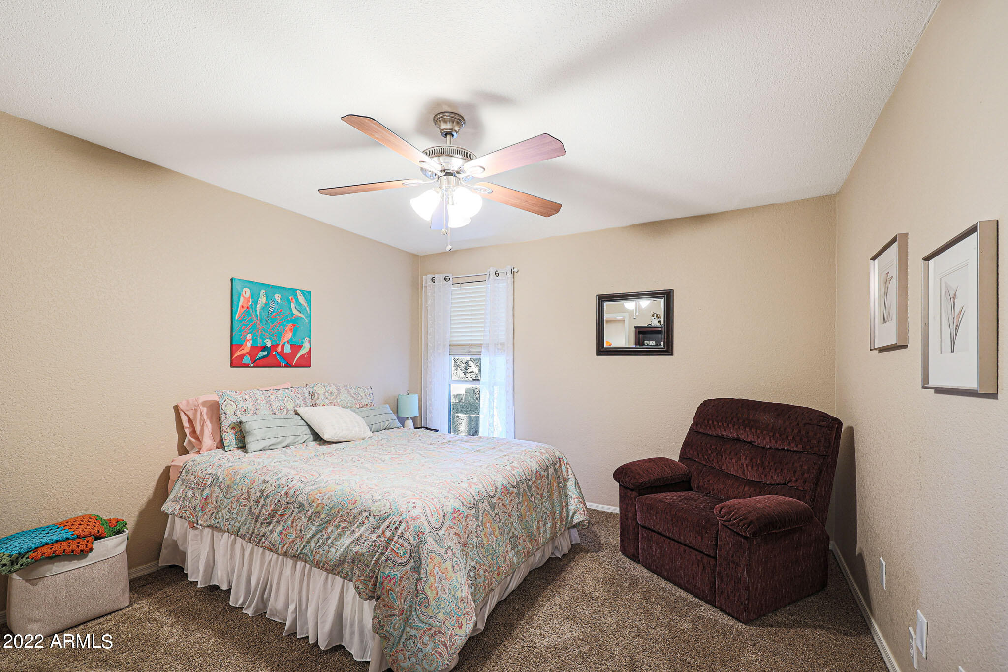 10602 N 25TH Place