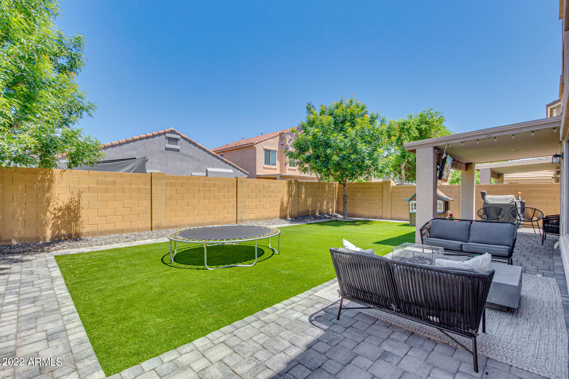 4158 E SANDY Way