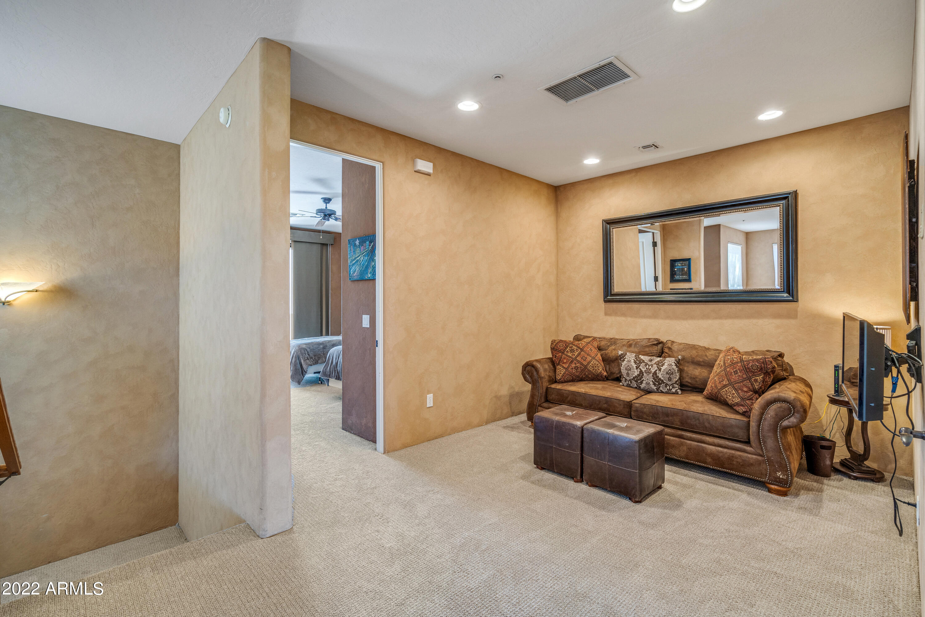 10236 E WHITE FEATHER Lane