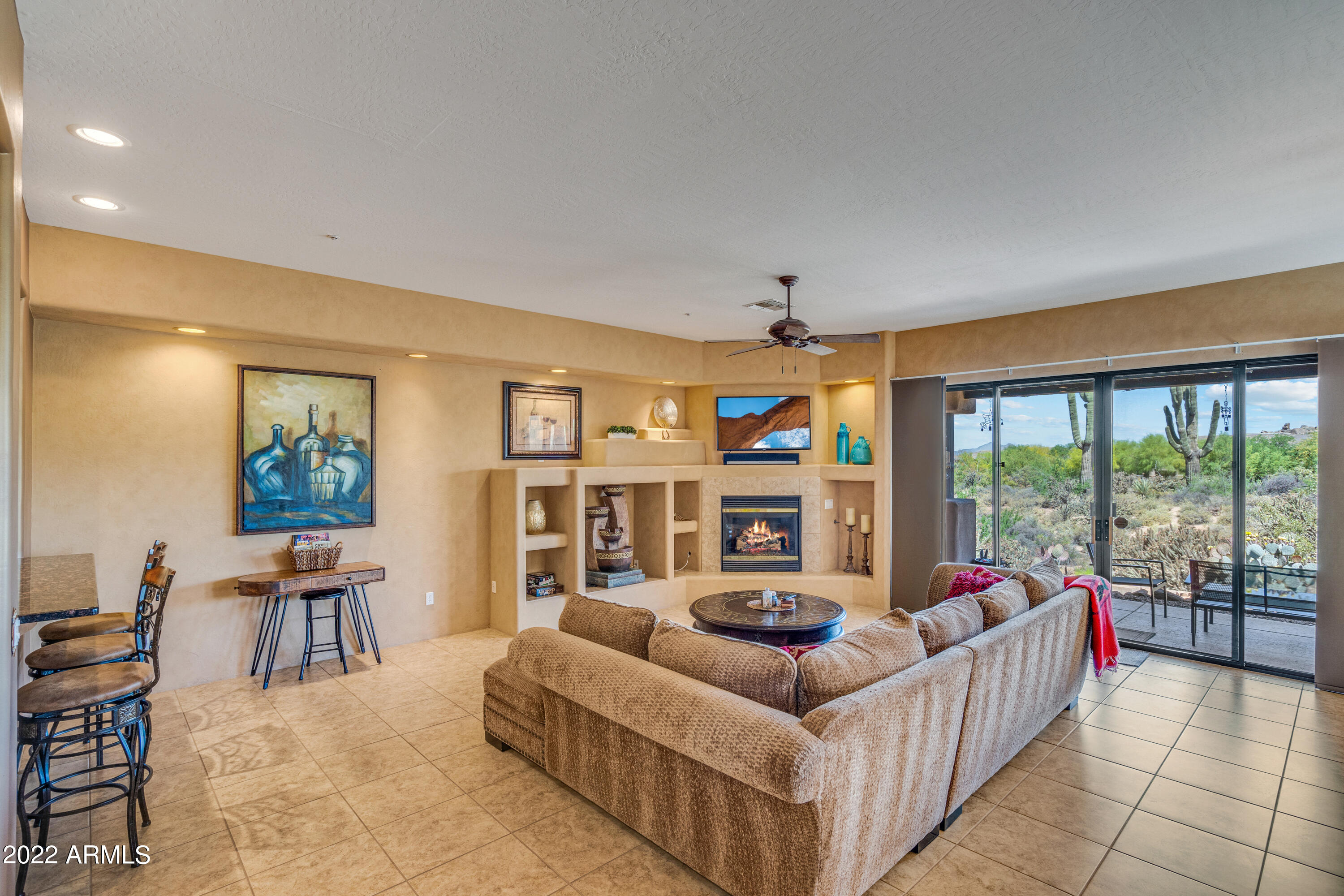 10236 E WHITE FEATHER Lane