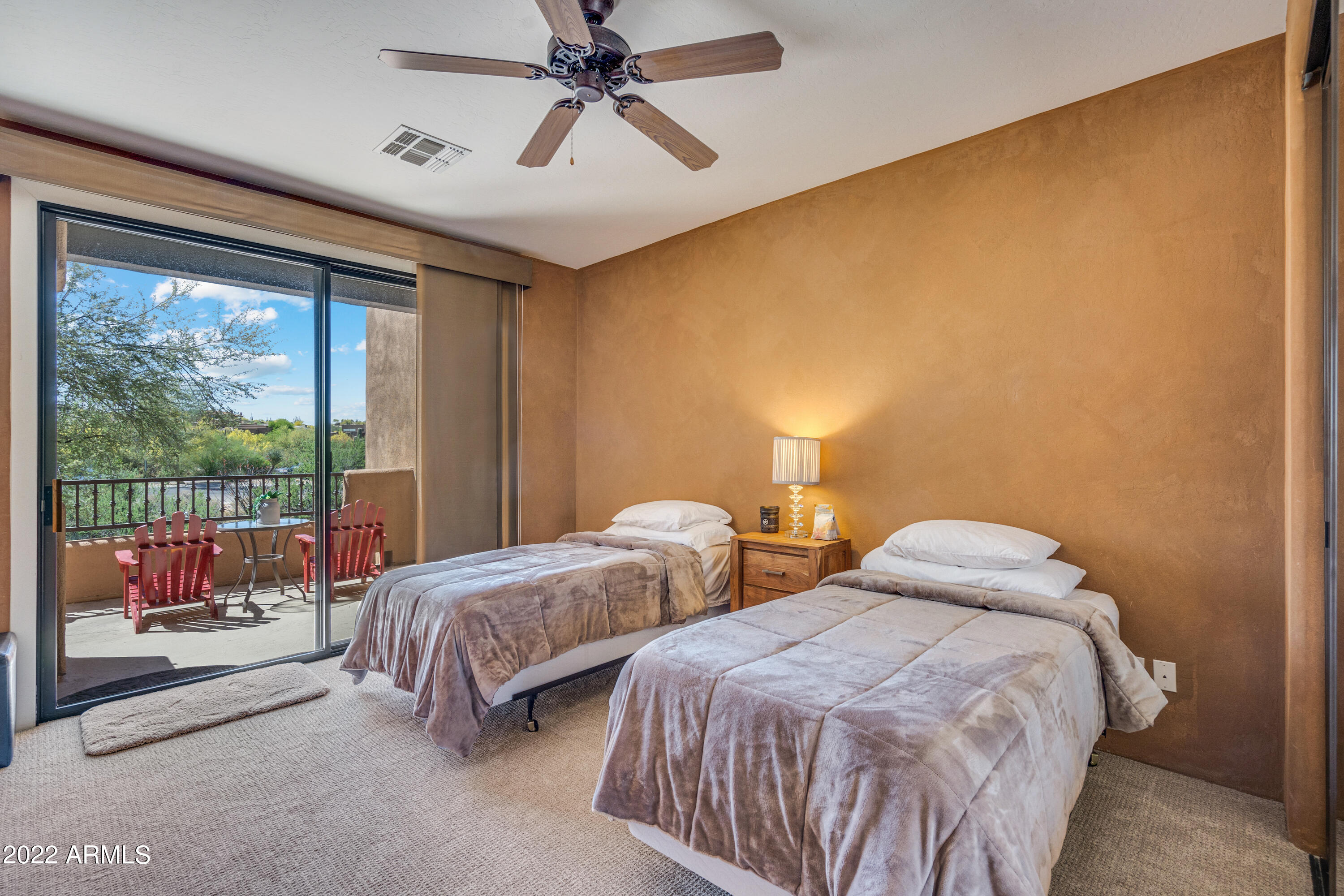 10236 E WHITE FEATHER Lane