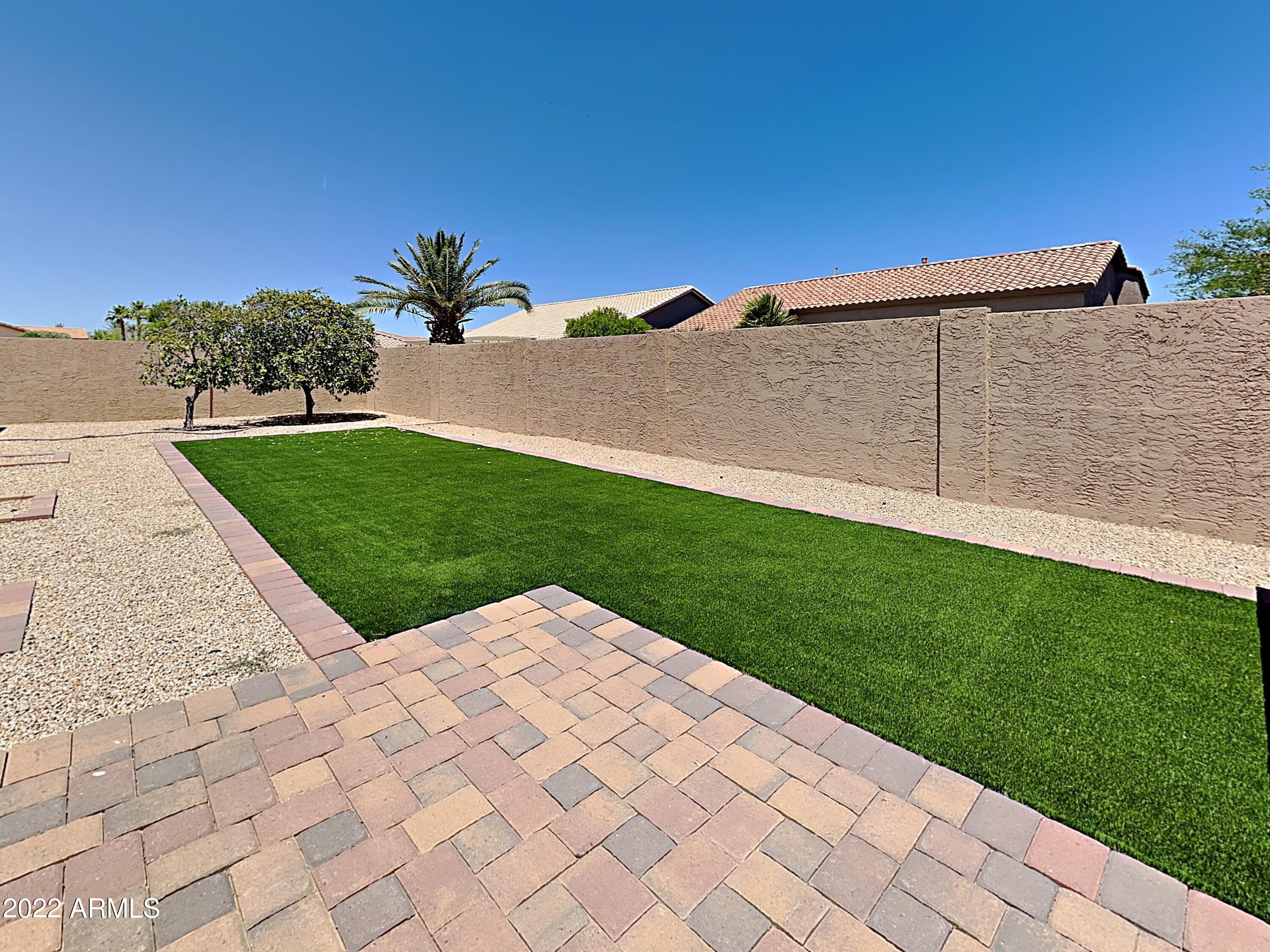 24120 S BRIARCREST Drive