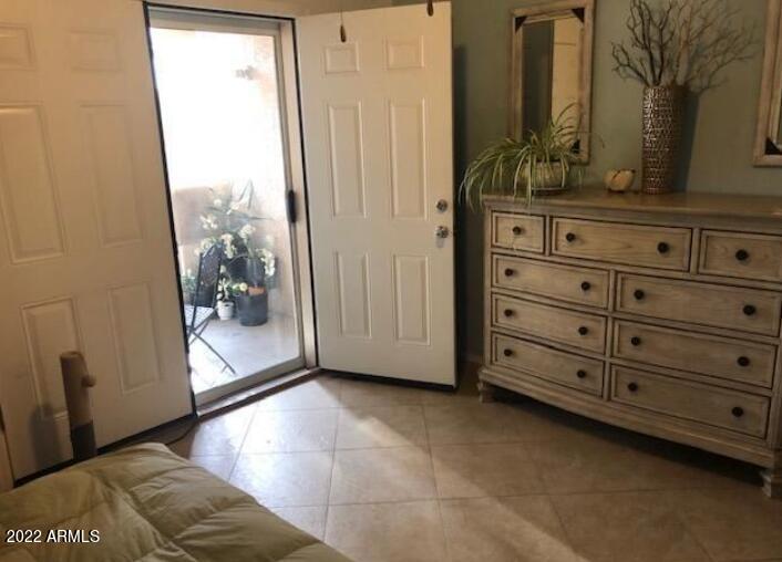 2855 S EXTENSION Road Unit: 204