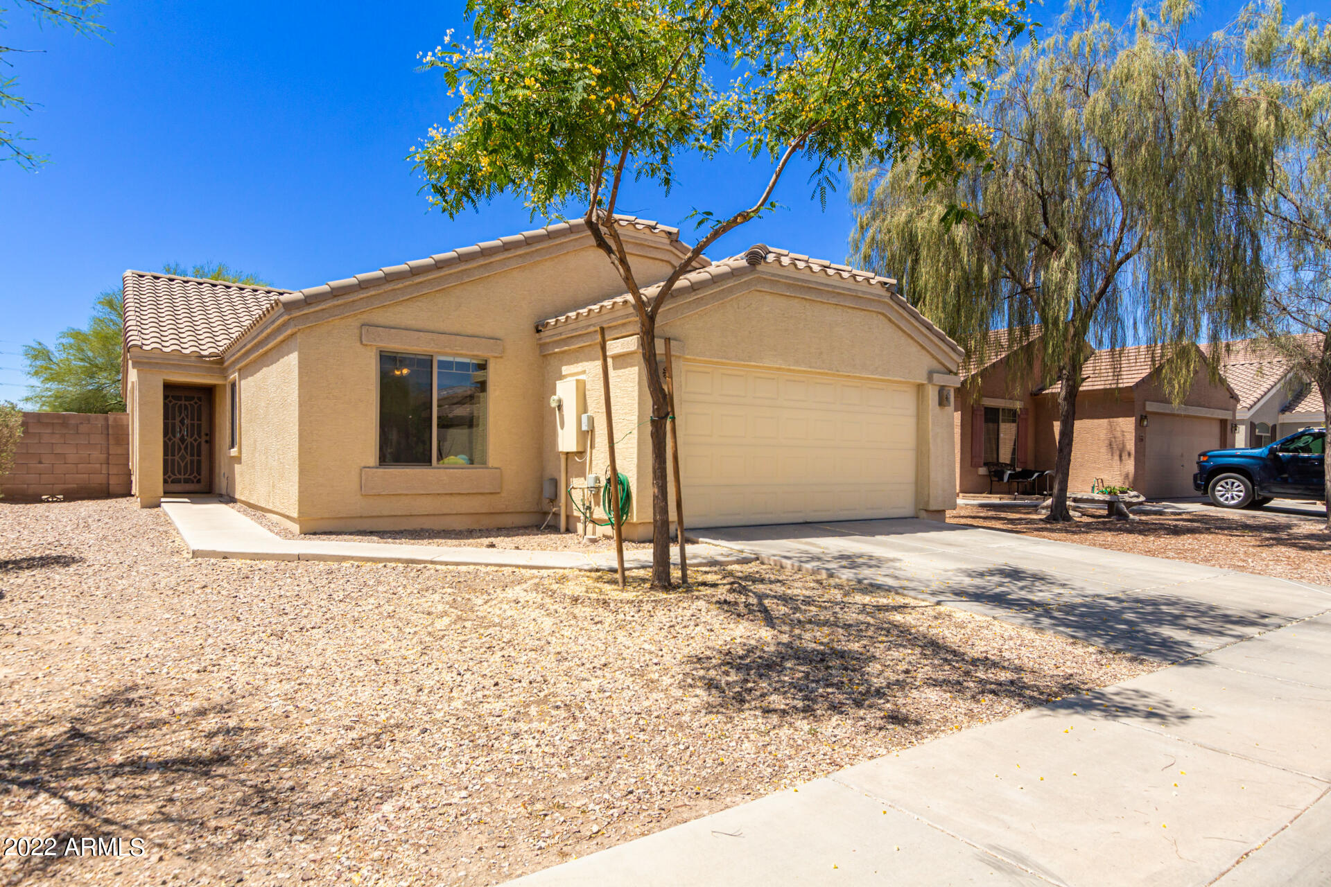23991 W HUNTINGTON Drive