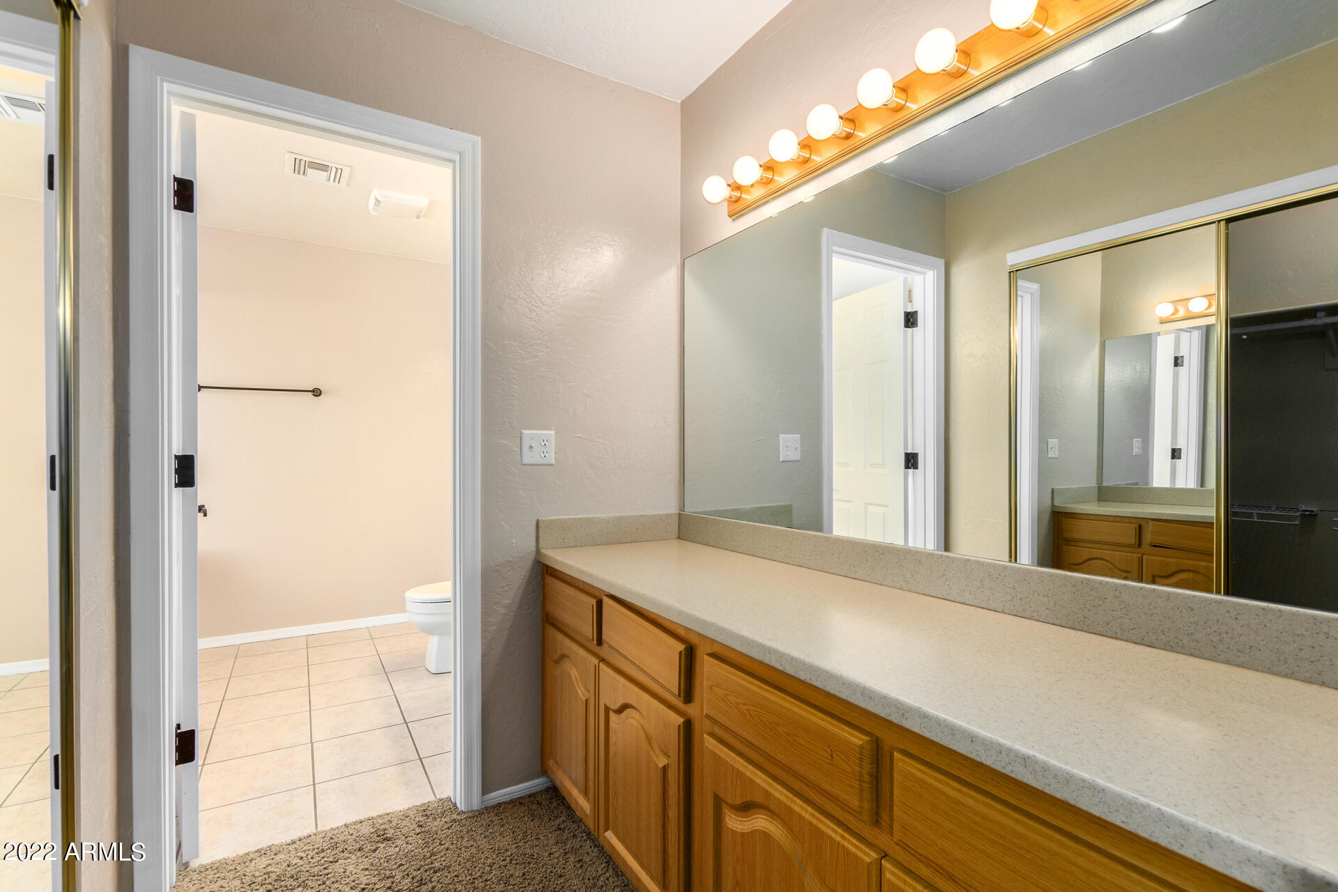 2045 N 63RD Place