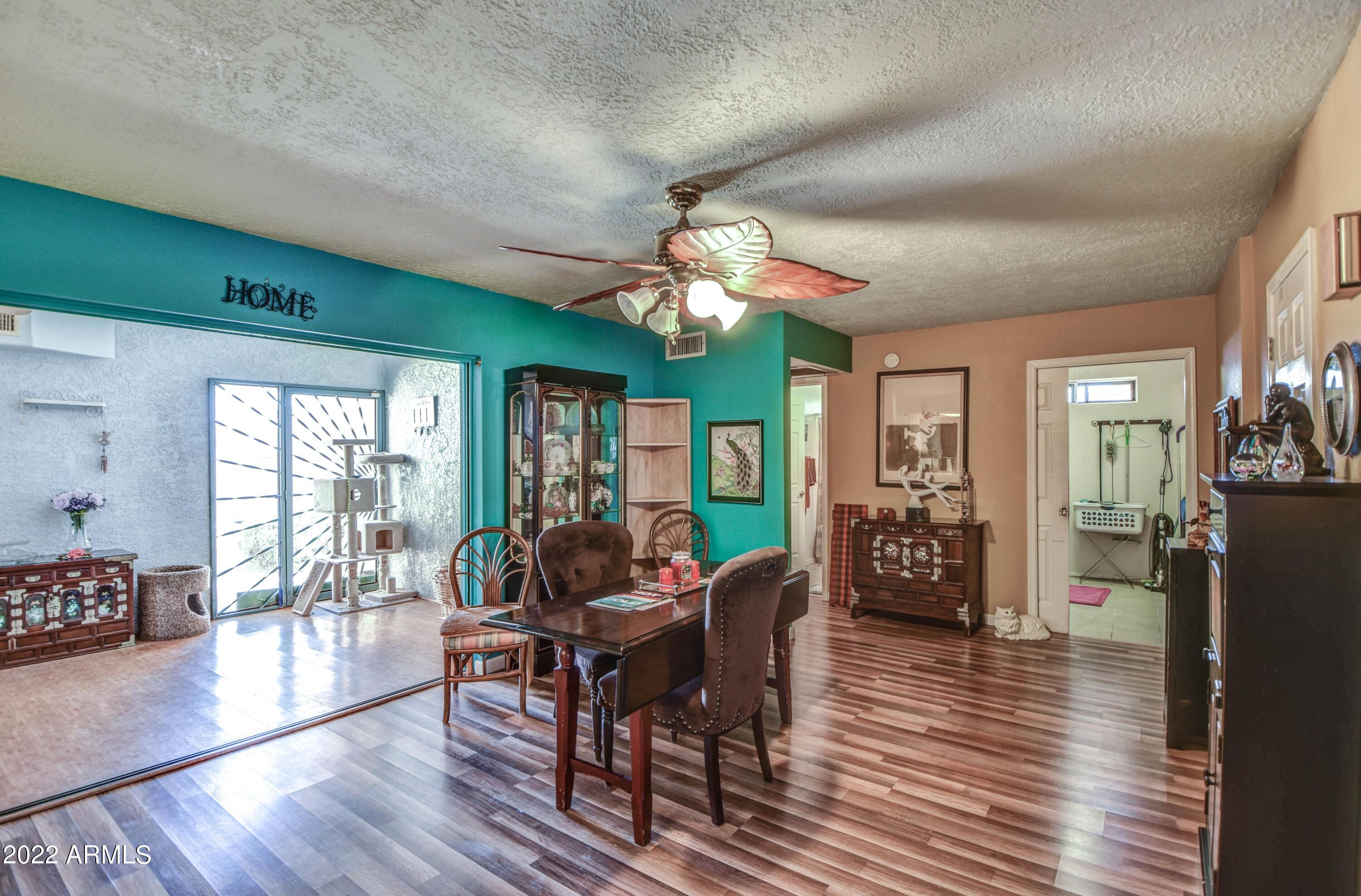 231 W 22ND Avenue