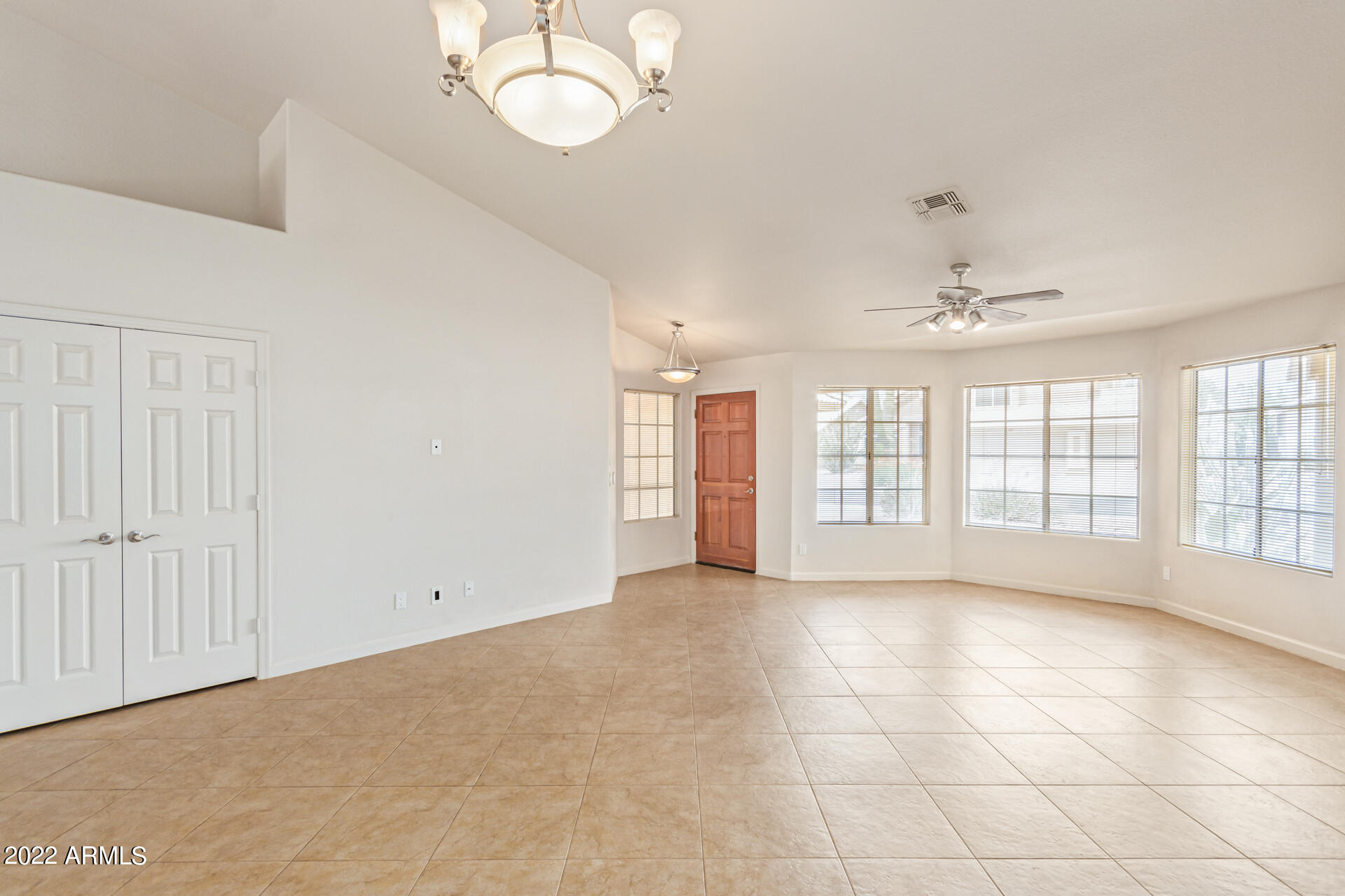 4239 E RANCHO TIERRA Drive