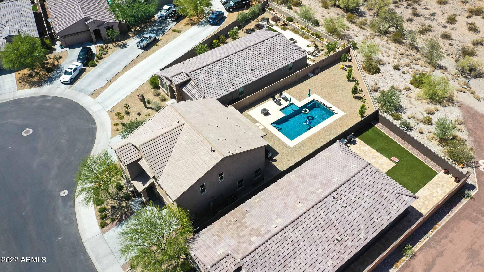 17434 W SPRING Drive