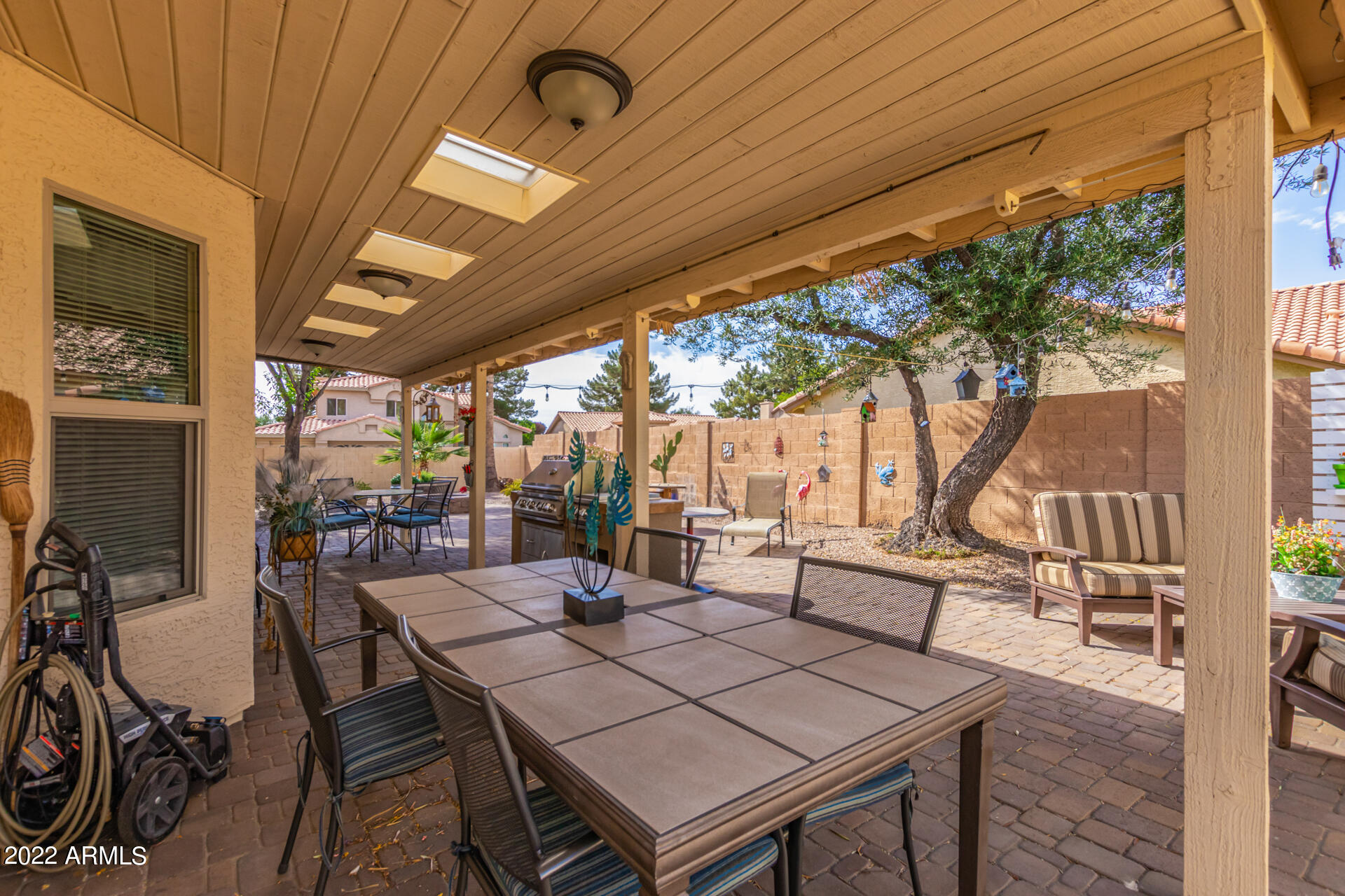 730 E VERA Lane
